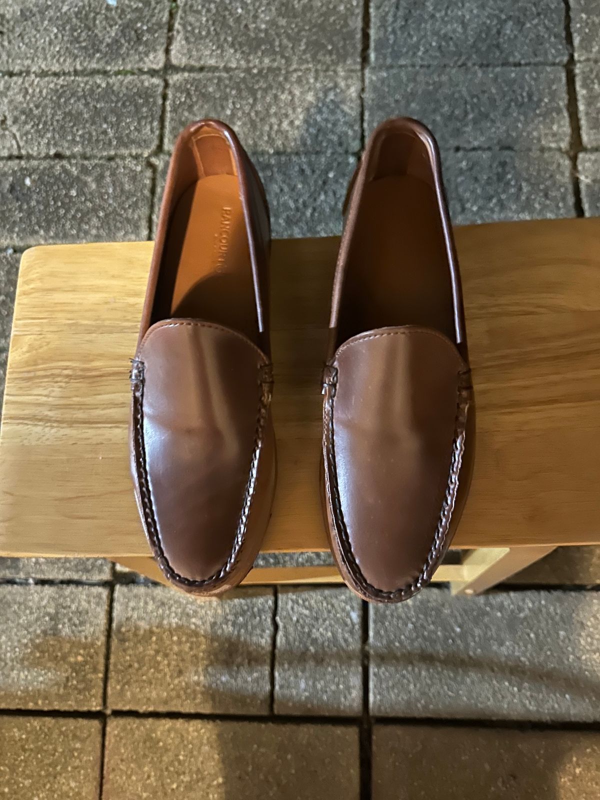 Photo by 8loop on October 1, 2024 of the Rancourt & Co. Blue Isle Venetian in Horween Whisky Shell Cordovan.