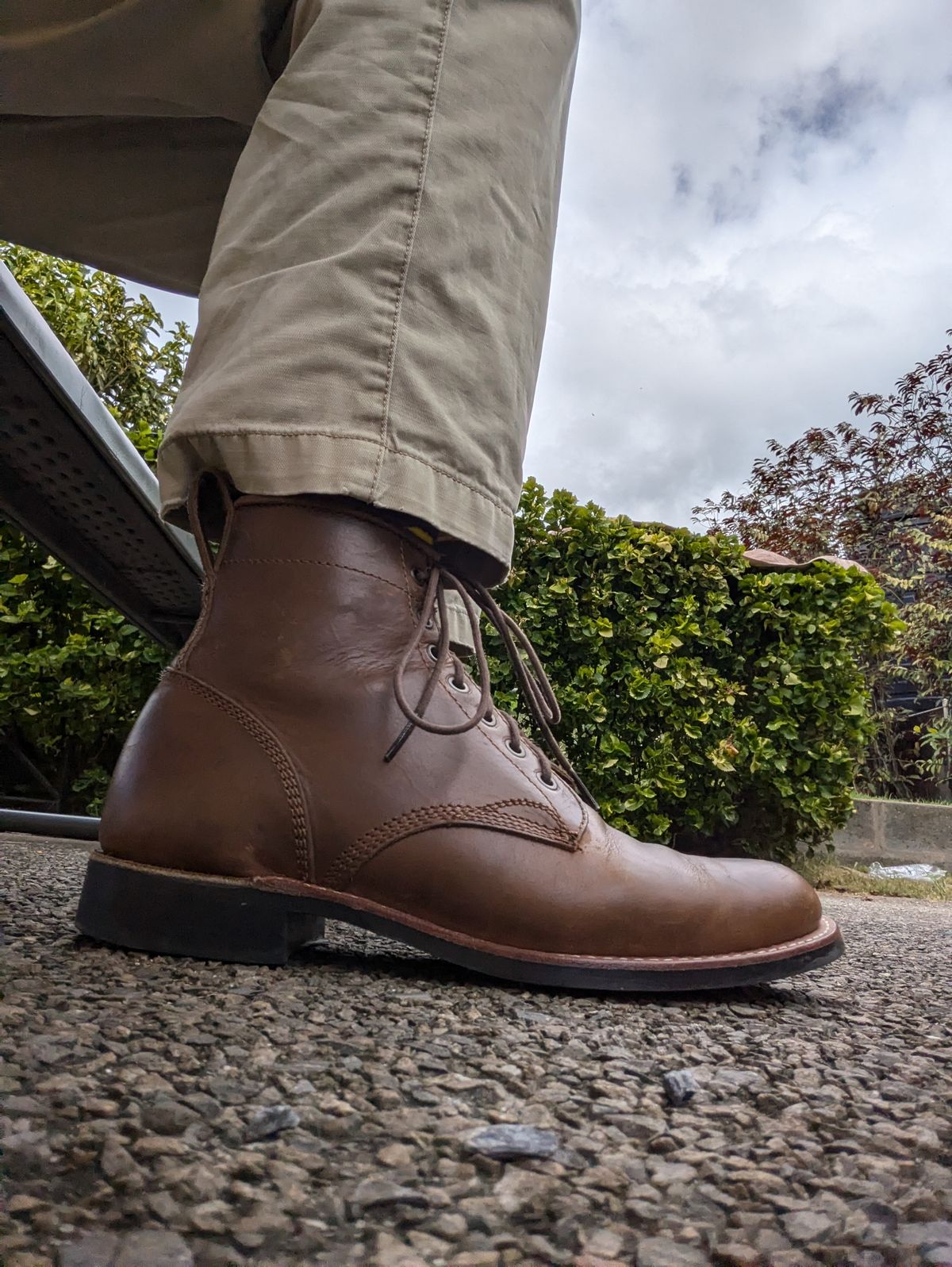 Photo by dwbrunton on November 25, 2024 of the Dayton Boots Service Boot in Brown Chrome.