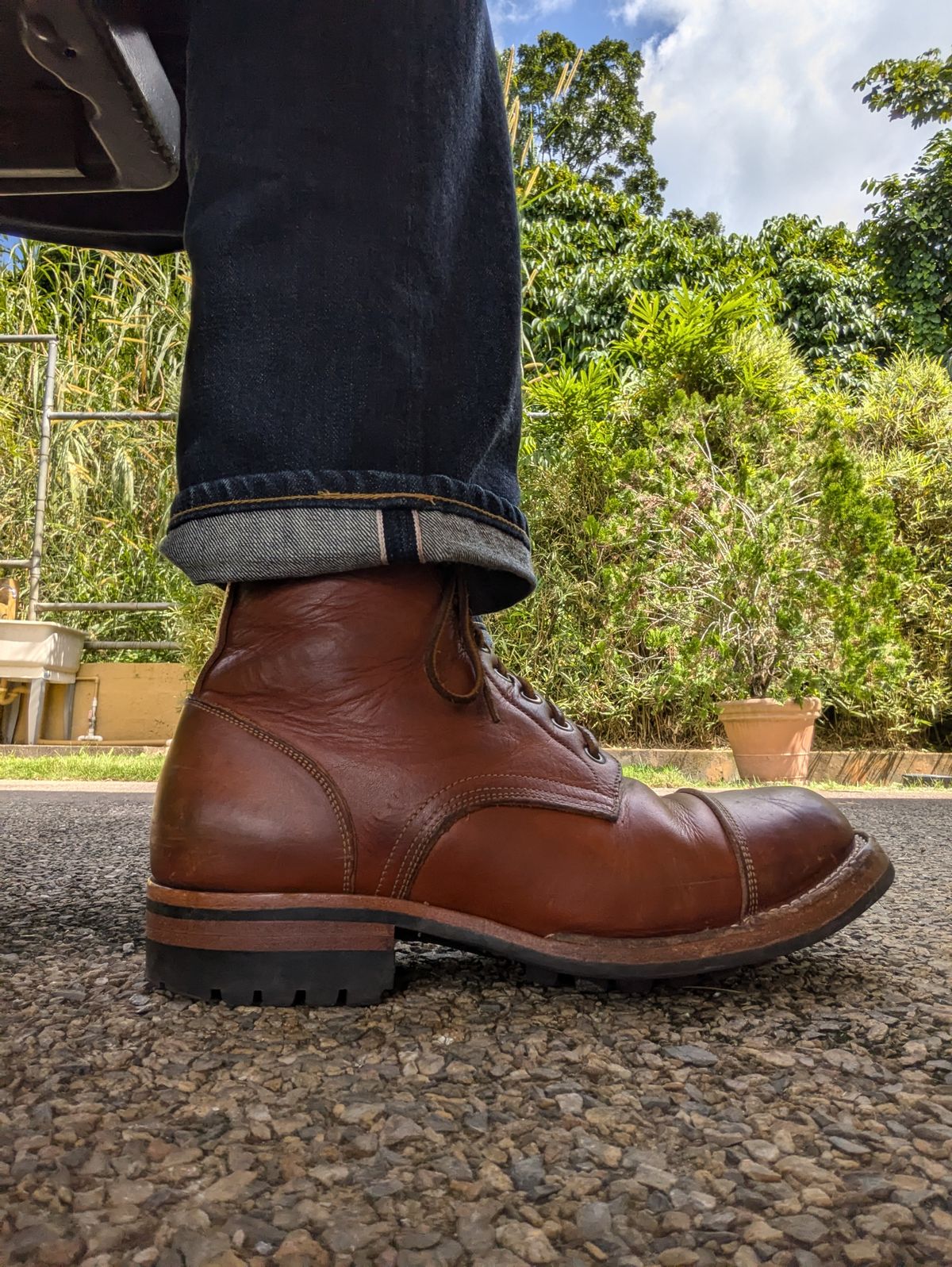 Photo by dwbrunton on December 2, 2024 of the Bordon Tukano Boots in Wickett & Craig Tan Oiled Latigo.