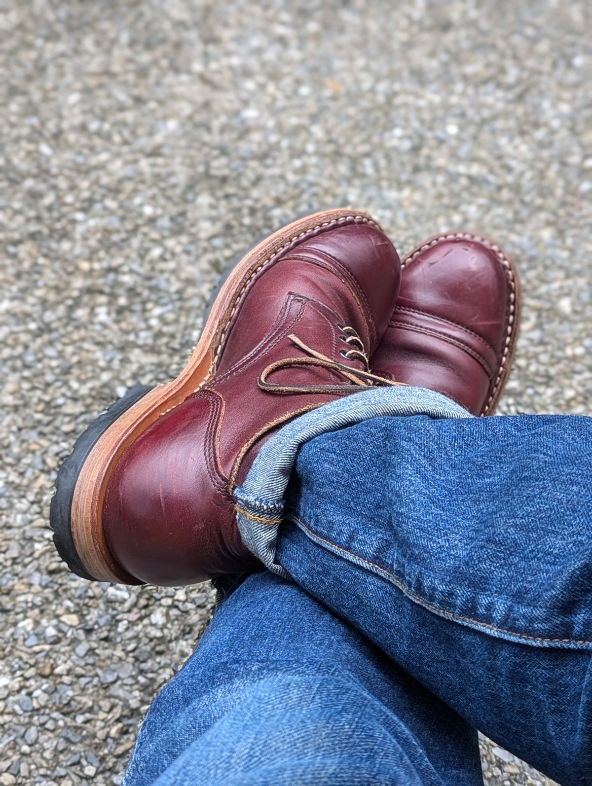 Photo by dwbrunton on November 7, 2024 of the White's MP-M1TC in Horween Burgundy Chromexcel.