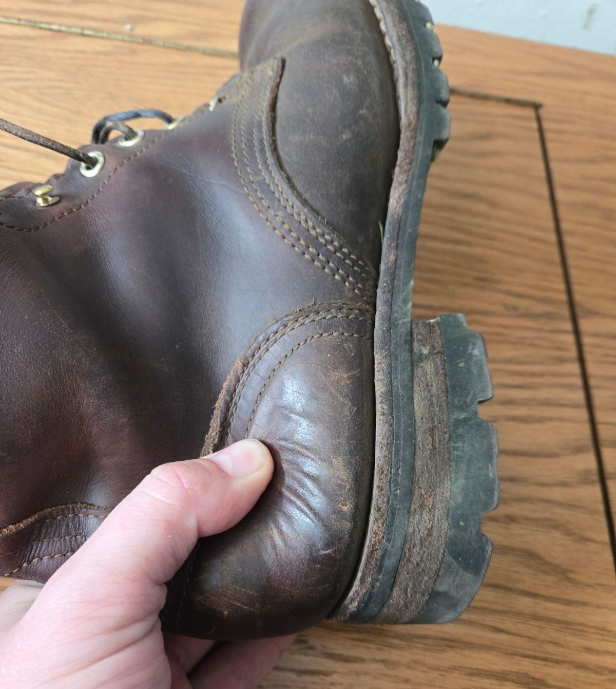 Photo by tdoellman on February 17, 2025 of the Nicks MTO in Horween Brown Chromexcel.
