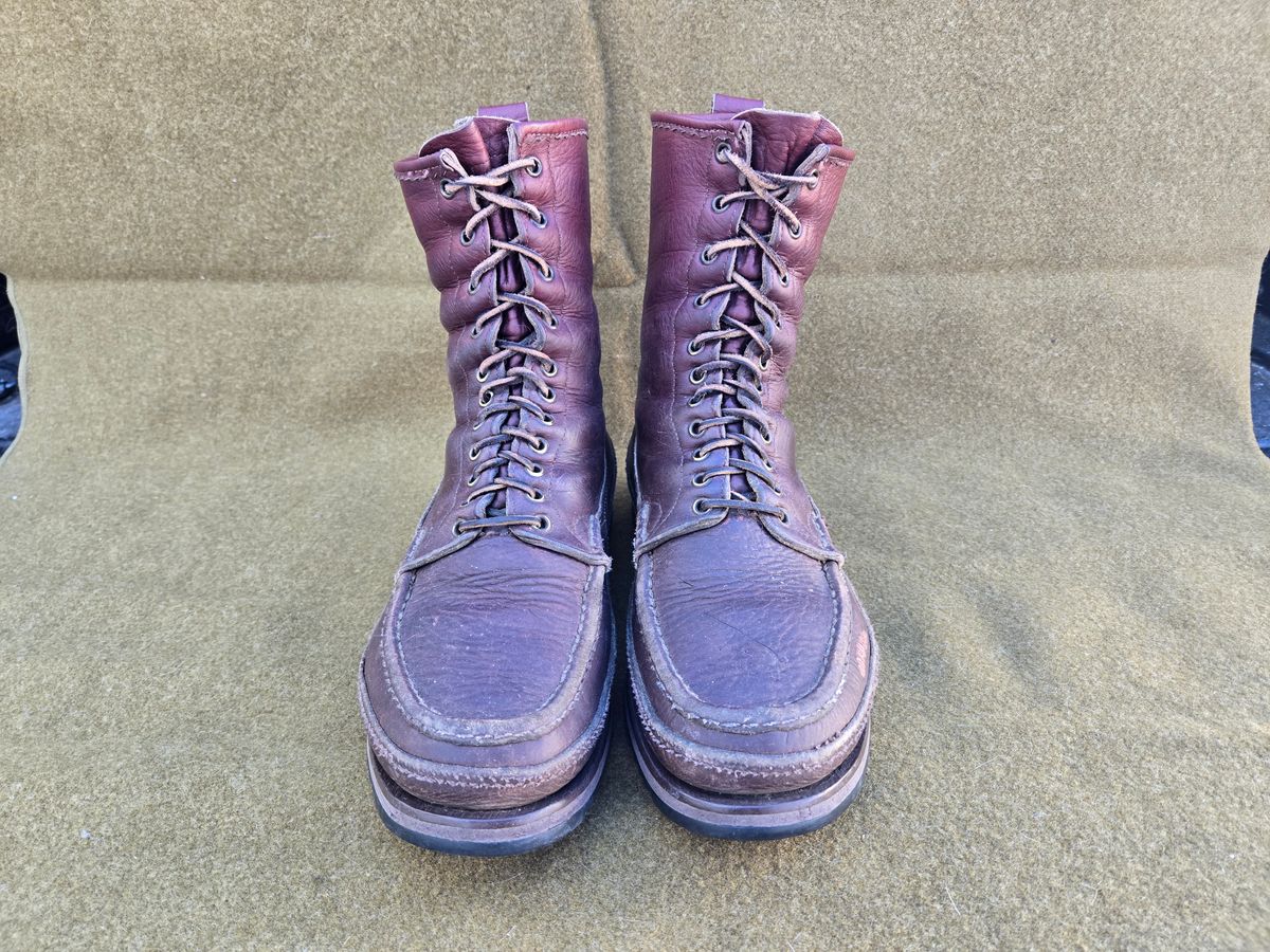 Photo by tdoellman on February 17, 2025 of the Russell Moccasin Co. Unknown Model in Unknown Leather.