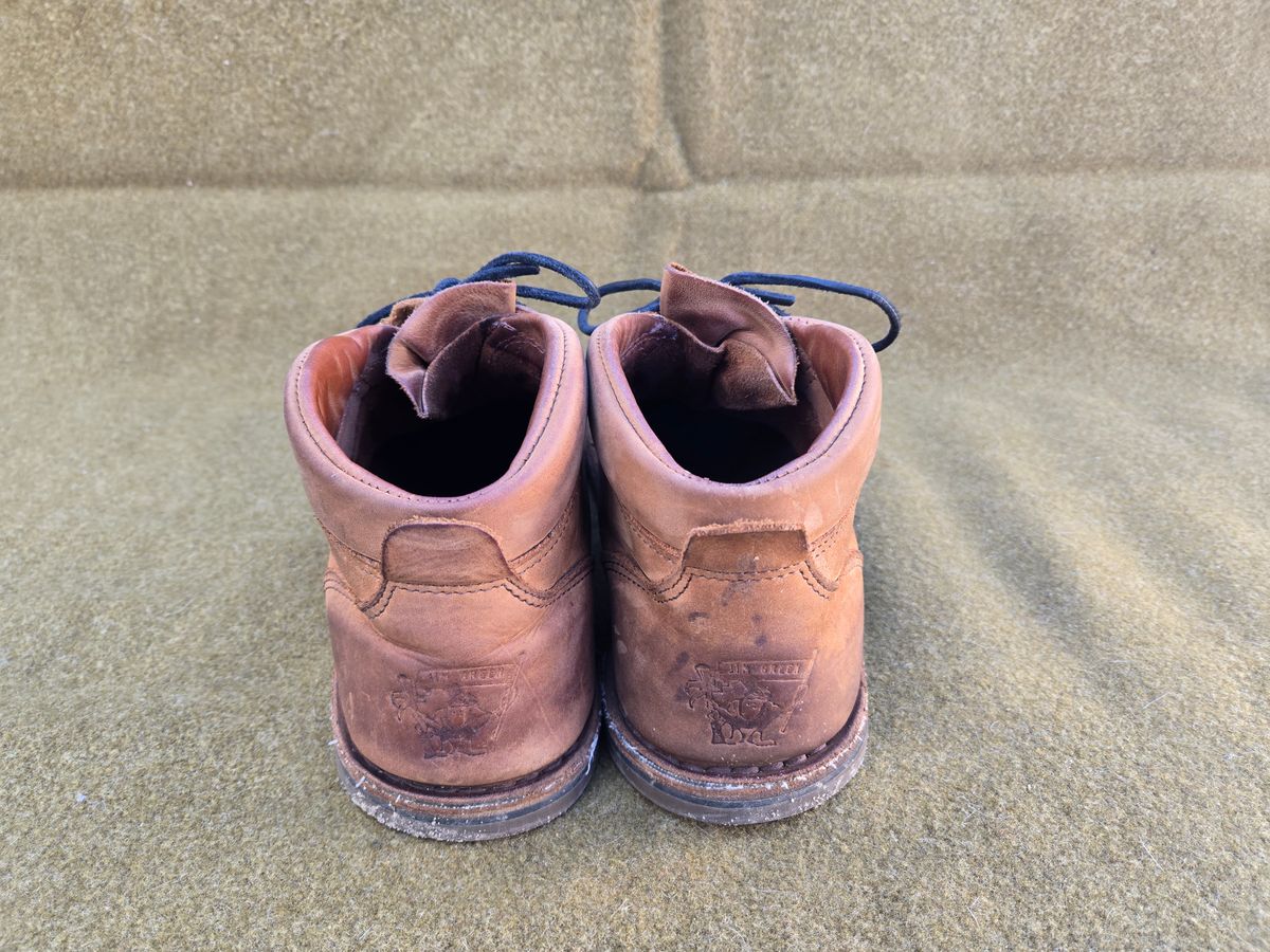 Photo by tdoellman on February 17, 2025 of the Jim Green African Ranger Barefoot Boot in Fudge Crazy Horse.