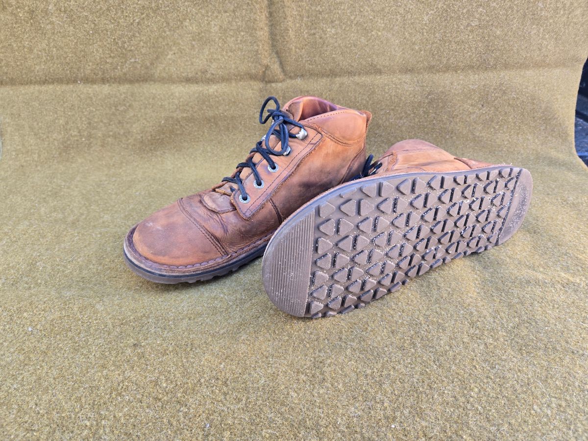 Photo by tdoellman on February 17, 2025 of the Jim Green African Ranger Barefoot Boot in Fudge Crazy Horse.