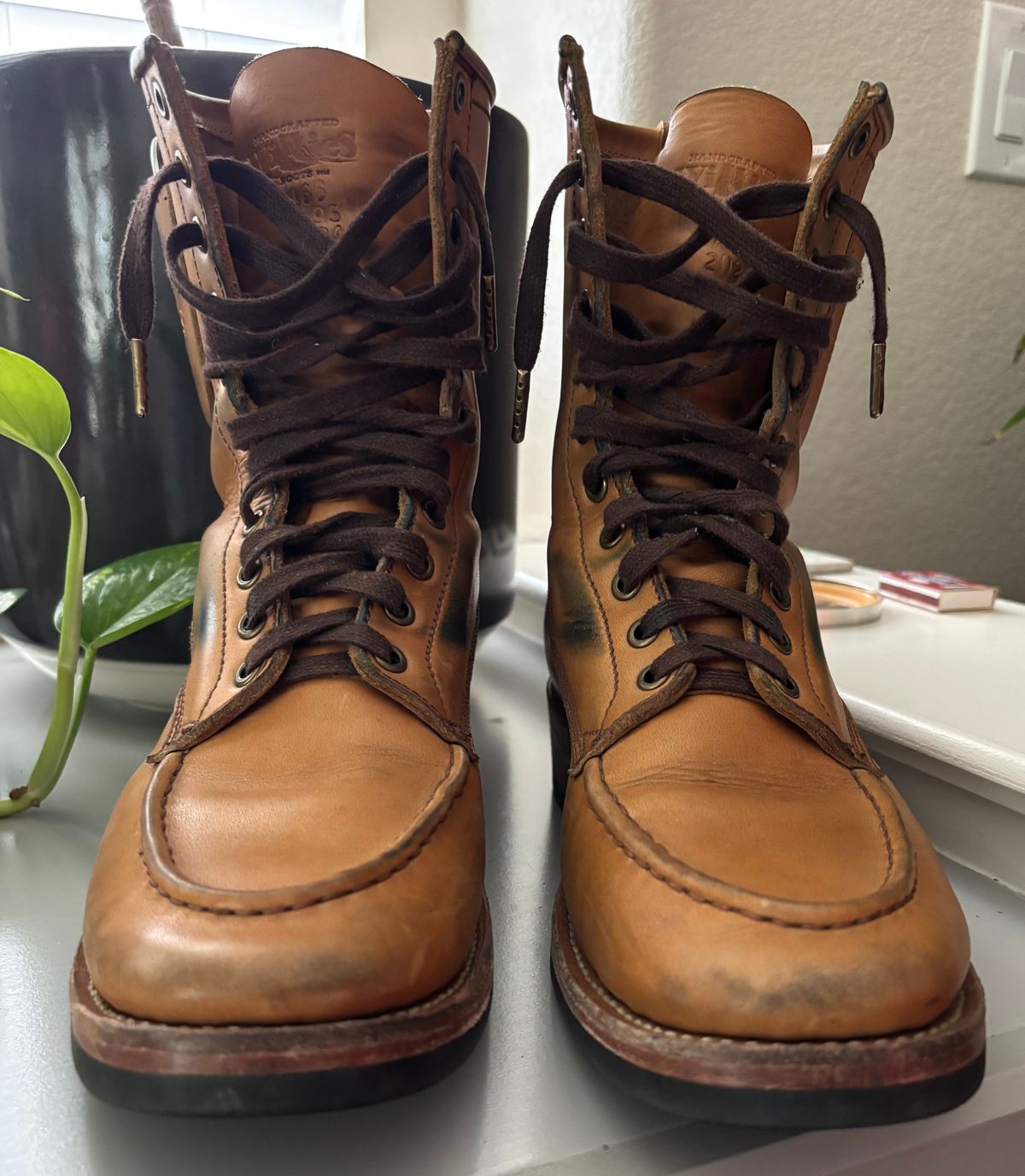 Photo by buellrider on January 1, 2025 of the Willie's Handmade Boots Hunting Boot in Horween Natural Latigo.