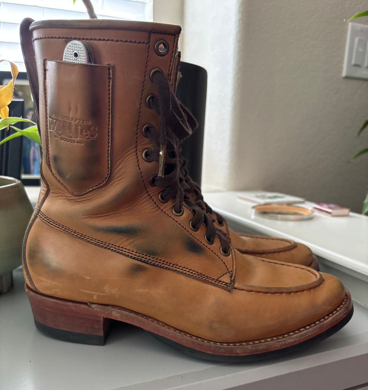 Photo by buellrider on January 1, 2025 of the Willie's Handmade Boots Hunting Boot in Horween Natural Latigo.