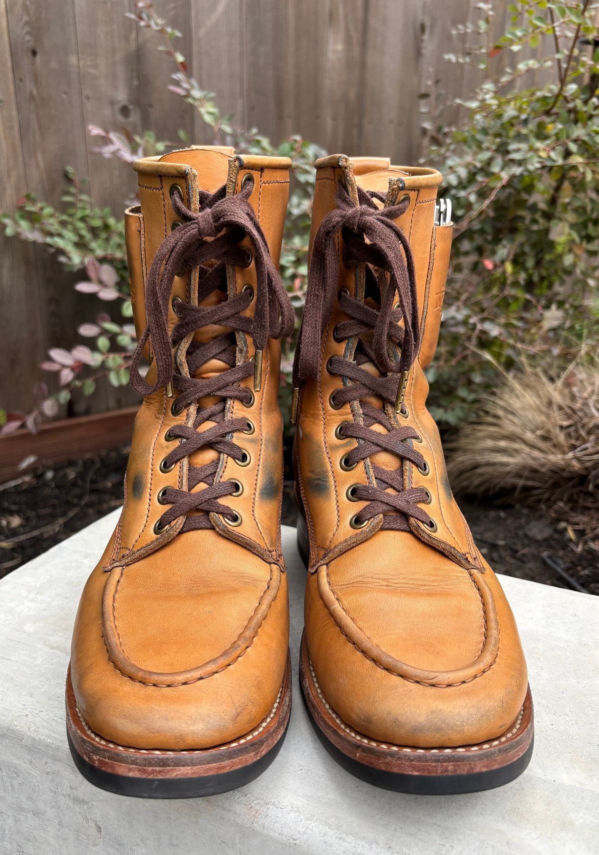 Photo by buellrider on February 2, 2025 of the Willie's Handmade Boots Hunting Boot in Horween Natural Latigo.