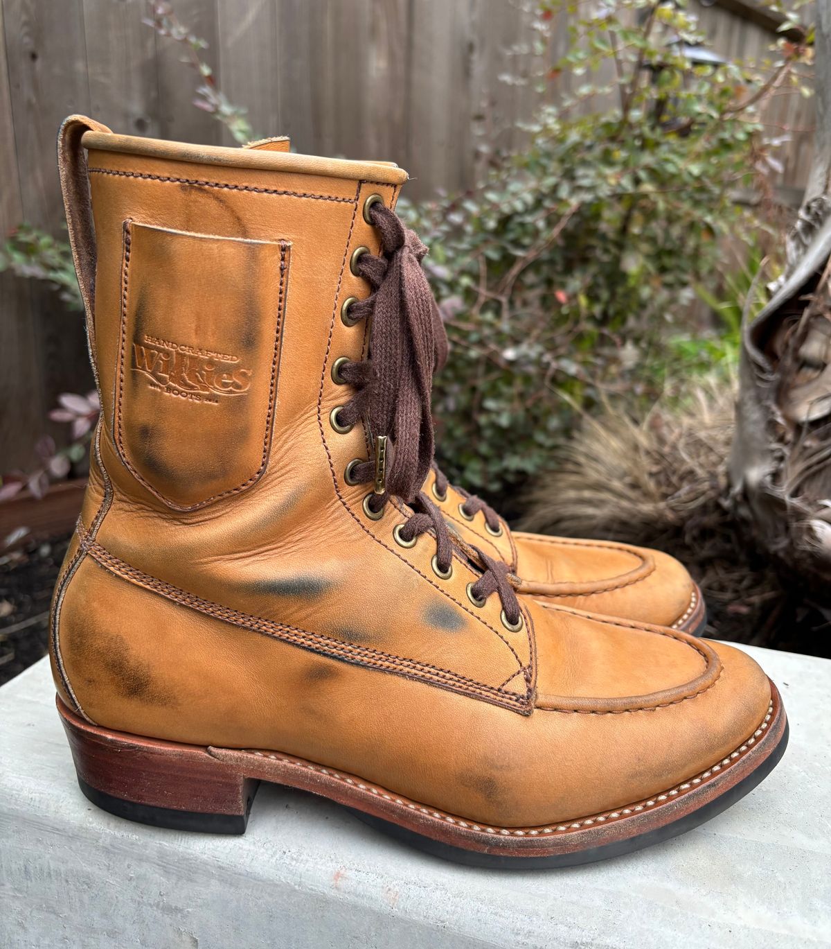 Photo by buellrider on February 2, 2025 of the Willie's Handmade Boots Hunting Boot in Horween Natural Latigo.