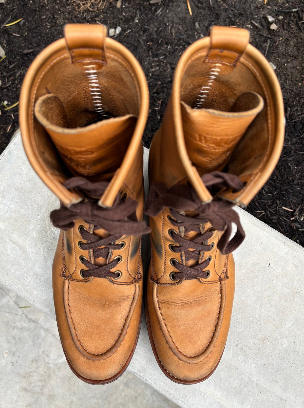 Photo by buellrider on February 2, 2025 of the Willie's Handmade Boots Hunting Boot in Horween Natural Latigo.