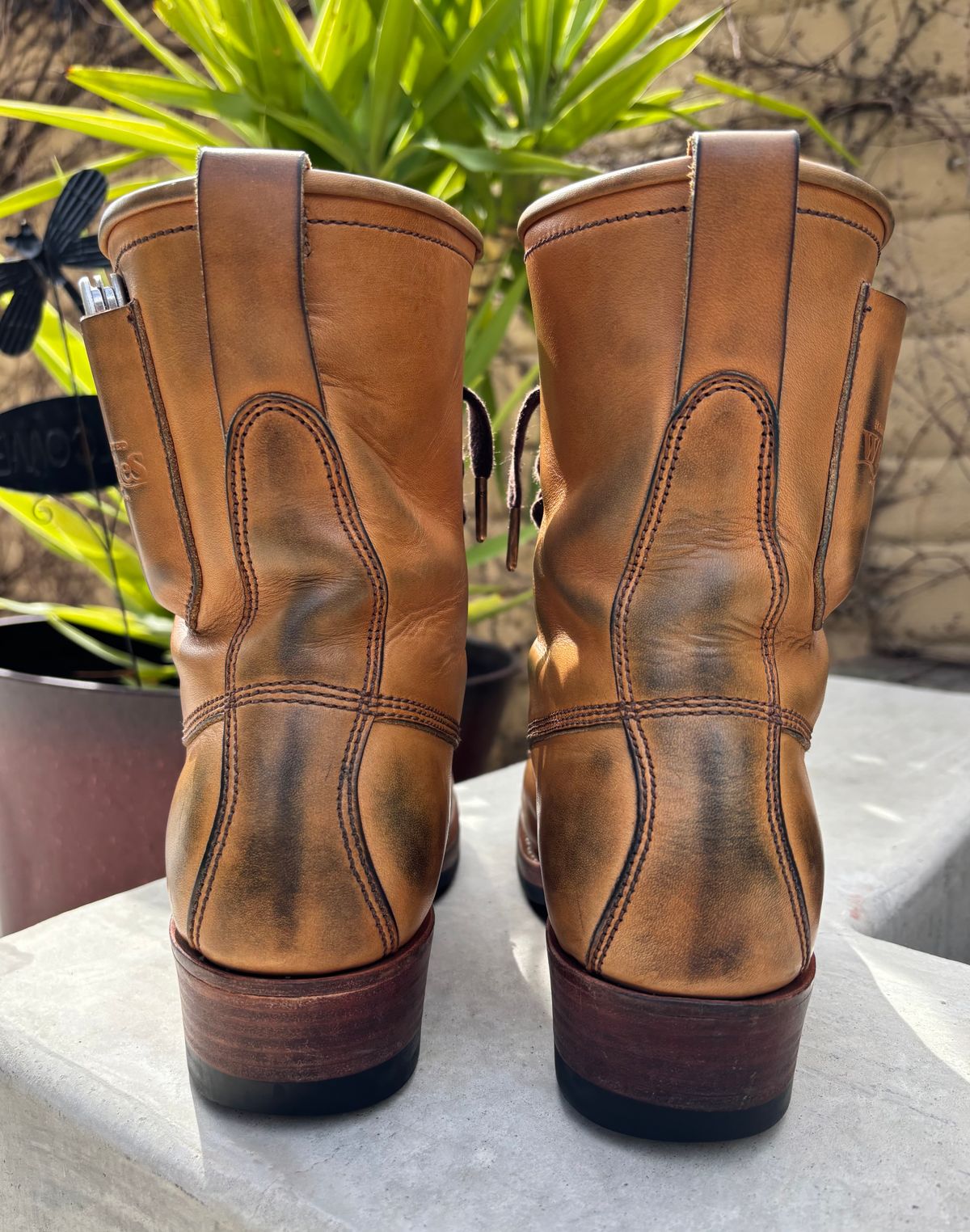 Photo by buellrider on March 2, 2025 of the Willie's Handmade Boots Hunting Boot in Horween Natural Latigo.