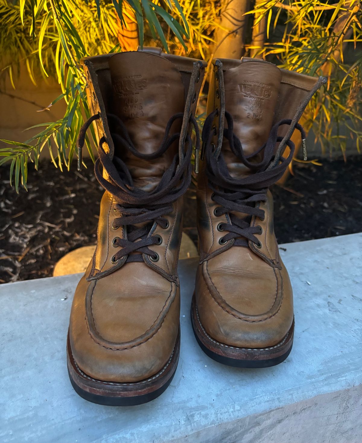 Photo by buellrider on April 5, 2025 of the Willie's Handmade Boots Hunting Boot in Horween Natural Latigo.