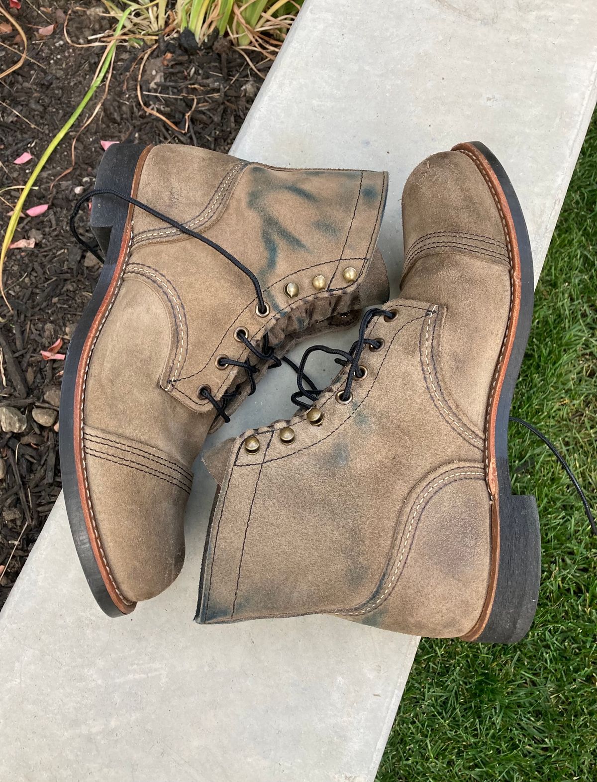 Photo by buellrider on December 4, 2023 of the Red Wing Iron Ranger in S.B. Foot Slate Muleskinner.