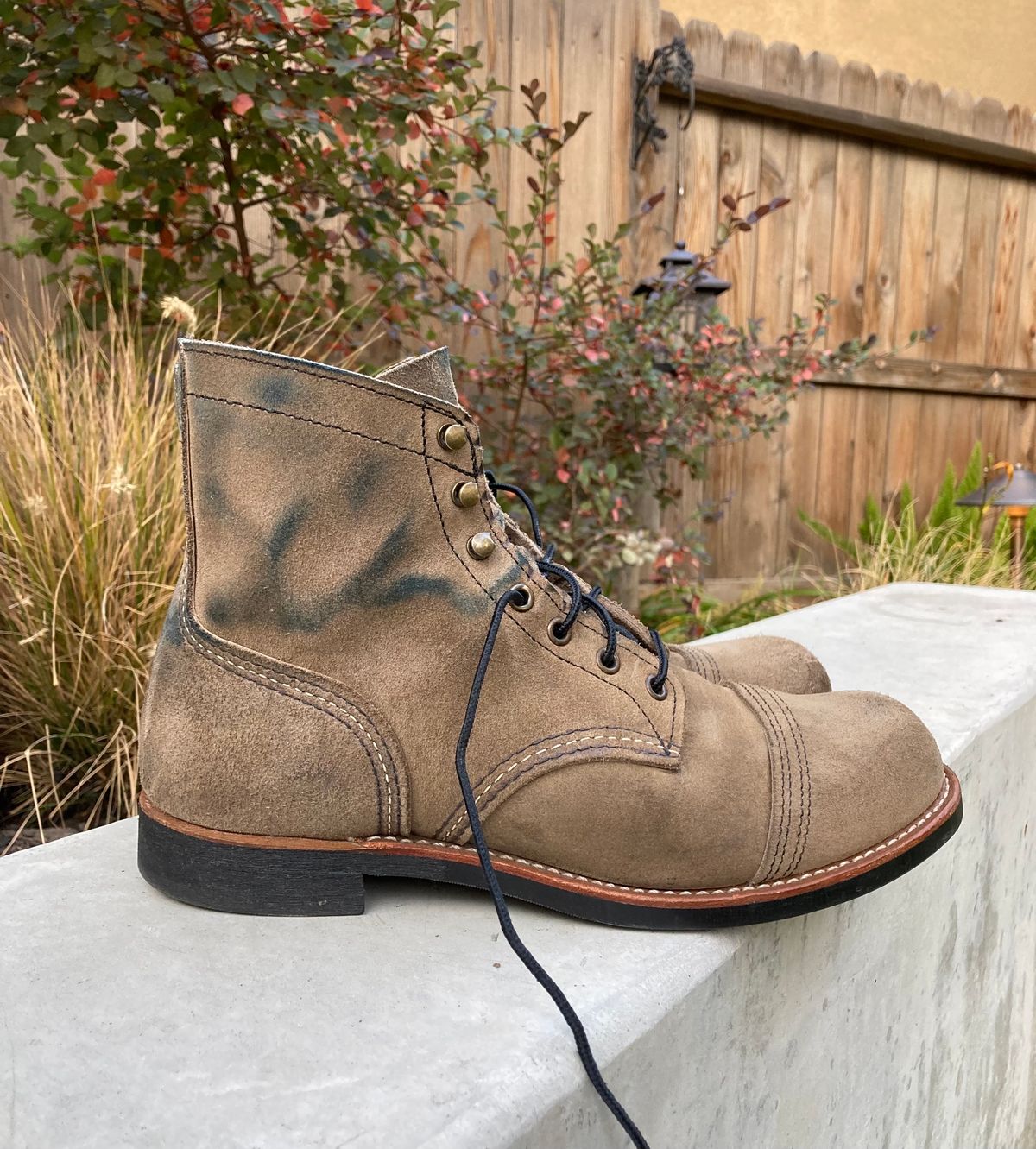 Photo by buellrider on December 4, 2023 of the Red Wing Iron Ranger in S.B. Foot Slate Muleskinner.