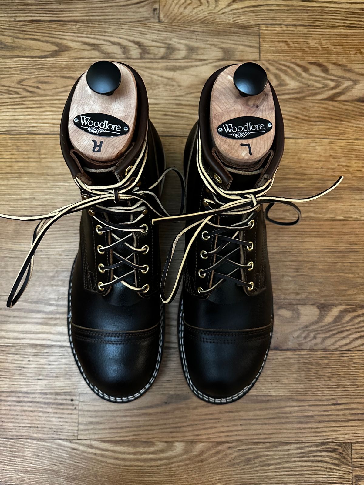 Photo by bric on December 19, 2023 of the Nicks Lace Up Heritage in Horween Brown Waxed Flesh.