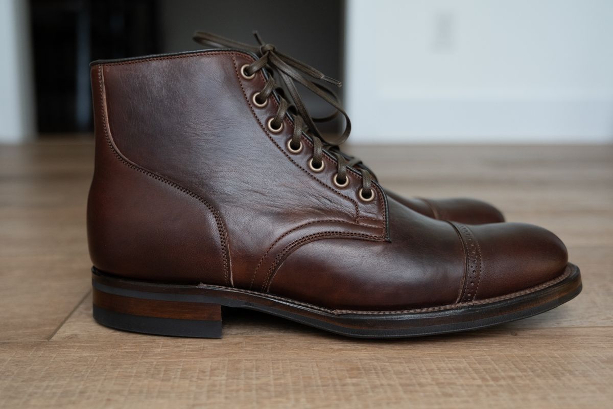 Photo by Hi.Im.Ron on October 2, 2024 of the Viberg Service Boot in Shinki Hikaku Dark Brown Latigo Horsehide.