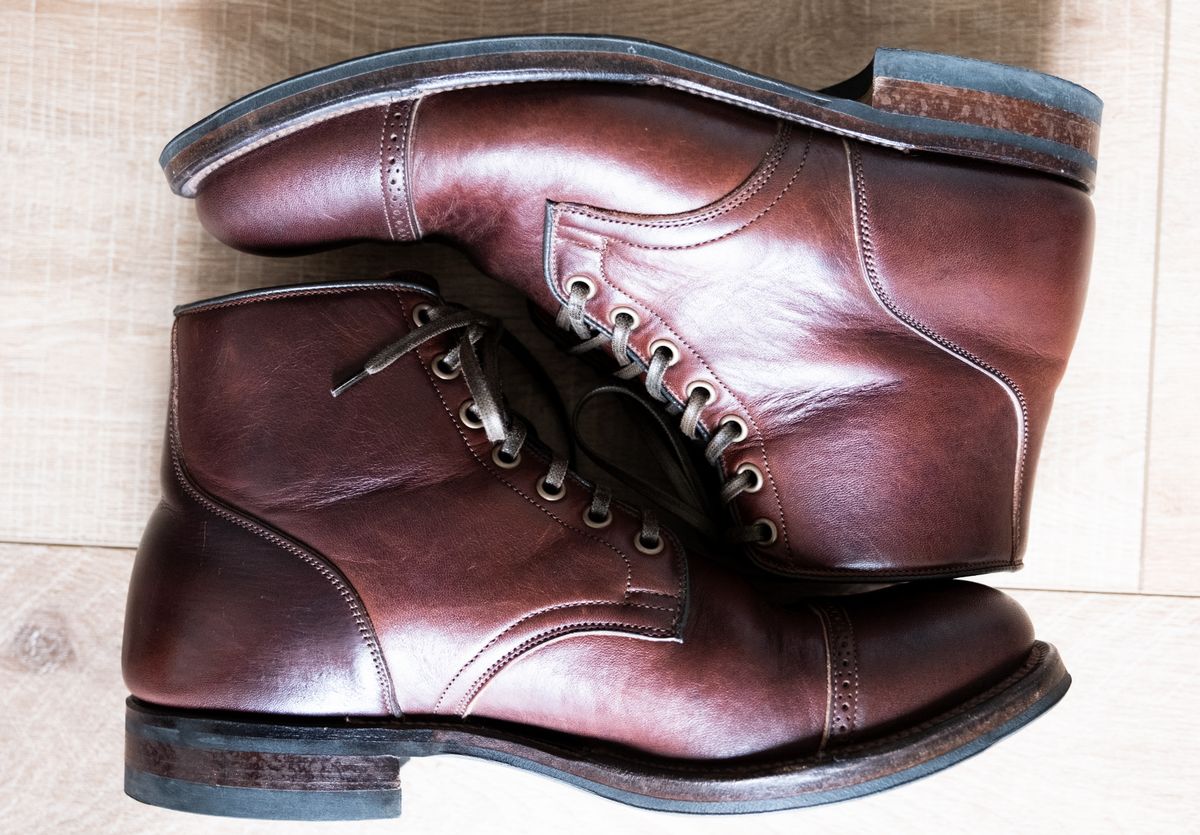 Photo by Hi.Im.Ron on November 4, 2024 of the Viberg Service Boot in Shinki Hikaku Dark Brown Latigo Horsehide.