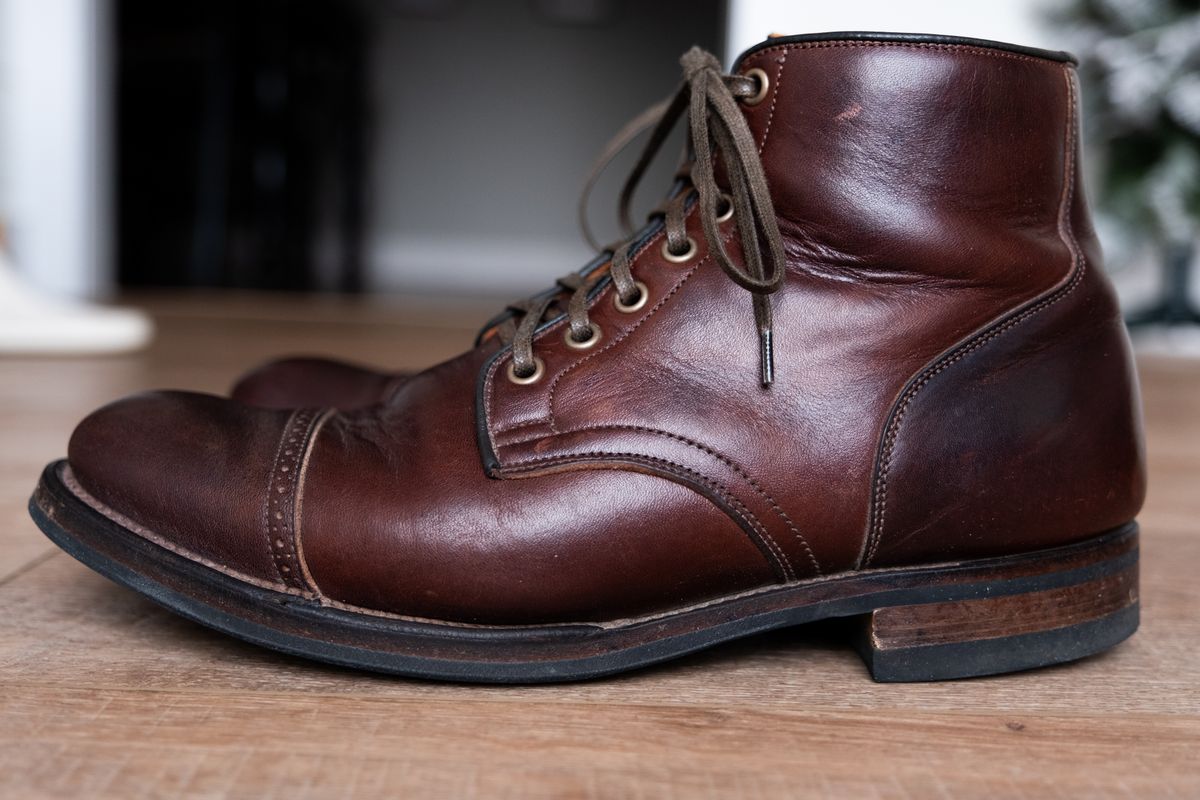 Photo by Hi.Im.Ron on December 3, 2024 of the Viberg Service Boot in Shinki Hikaku Dark Brown Latigo Horsehide.