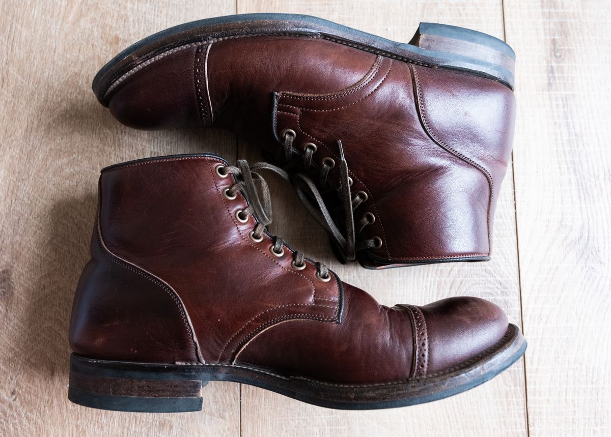 Photo by Hi.Im.Ron on January 6, 2025 of the Viberg Service Boot in Shinki Hikaku Dark Brown Latigo Horsehide.