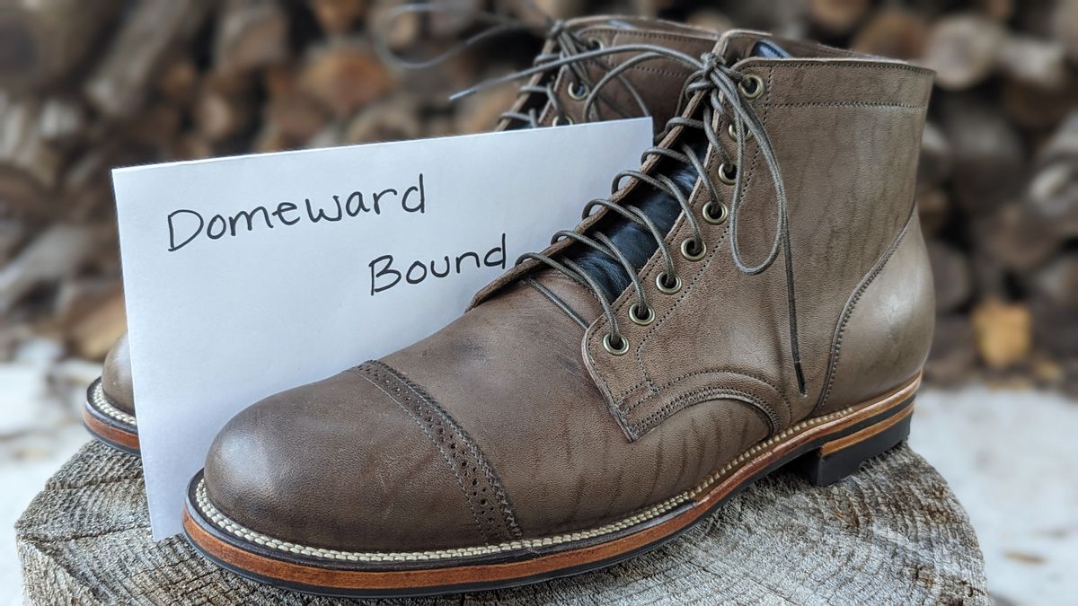 Photo by timelesstough on October 2, 2023 of the Viberg Service Boot BCT in Maryam 1071 Horsebutt.