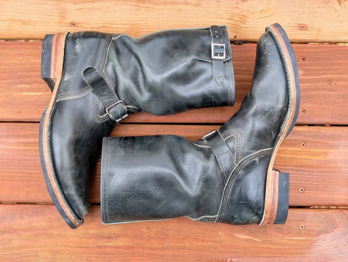 Photo by timelesstough on November 4, 2024 of the Wesco Mister Lou in Maryam Petrolio Waxed Black Horsehide.