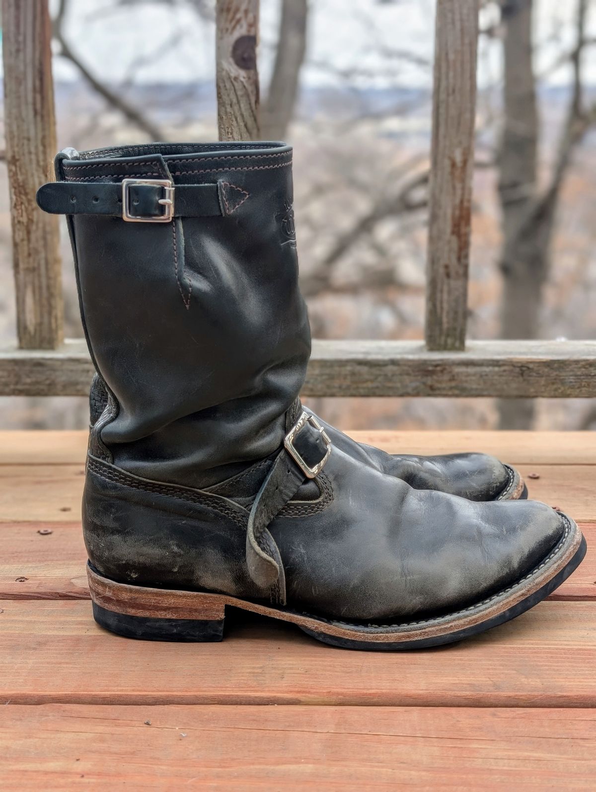 Photo by timelesstough on March 3, 2025 of the Wesco Mister Lou in Maryam Petrolio Waxed Black Horsehide.