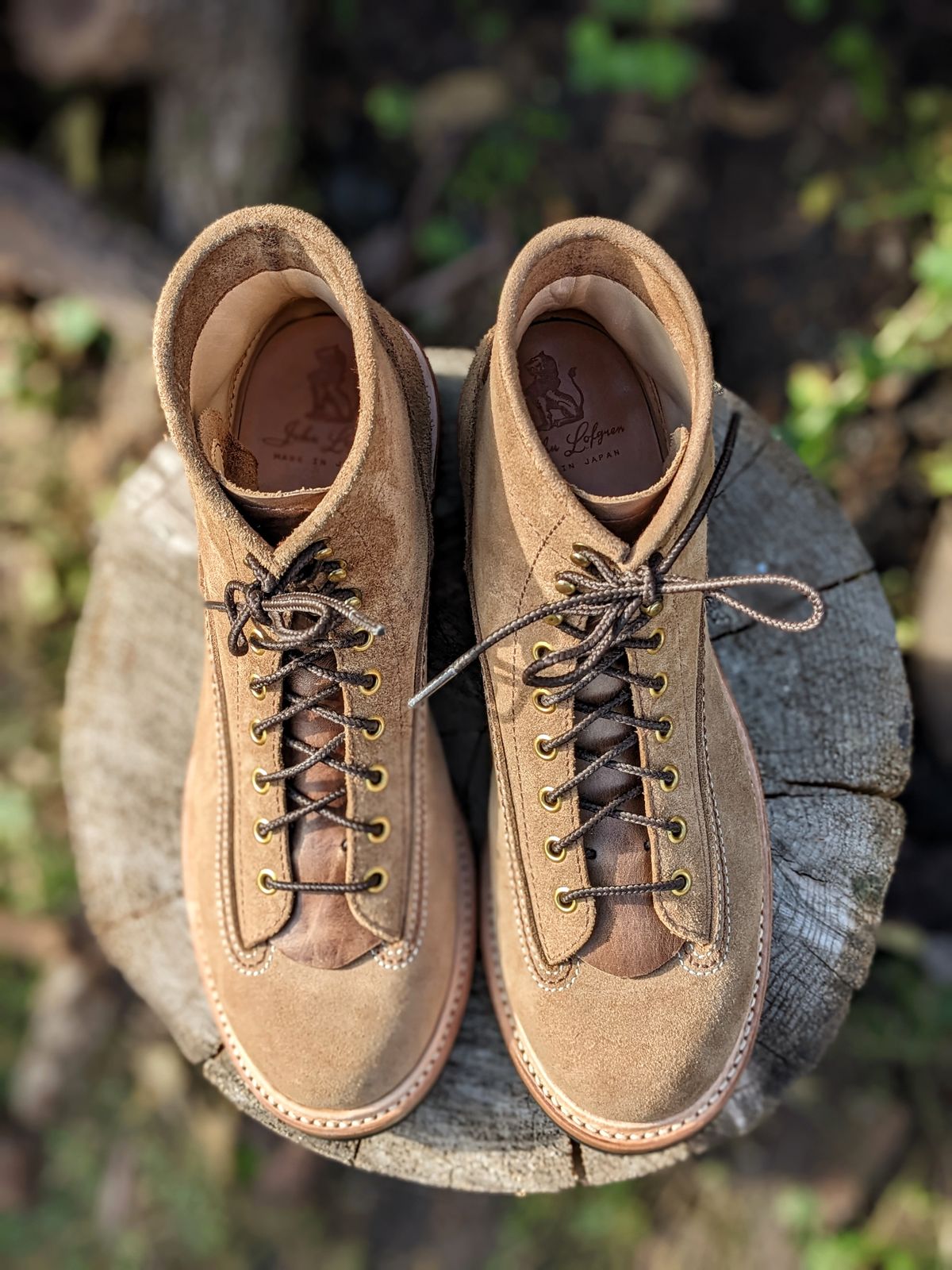 Photo by timelesstough on October 1, 2022 of the John Lofgren Donkey Puncher Boots in Horween Natural Chromexcel Roughout.