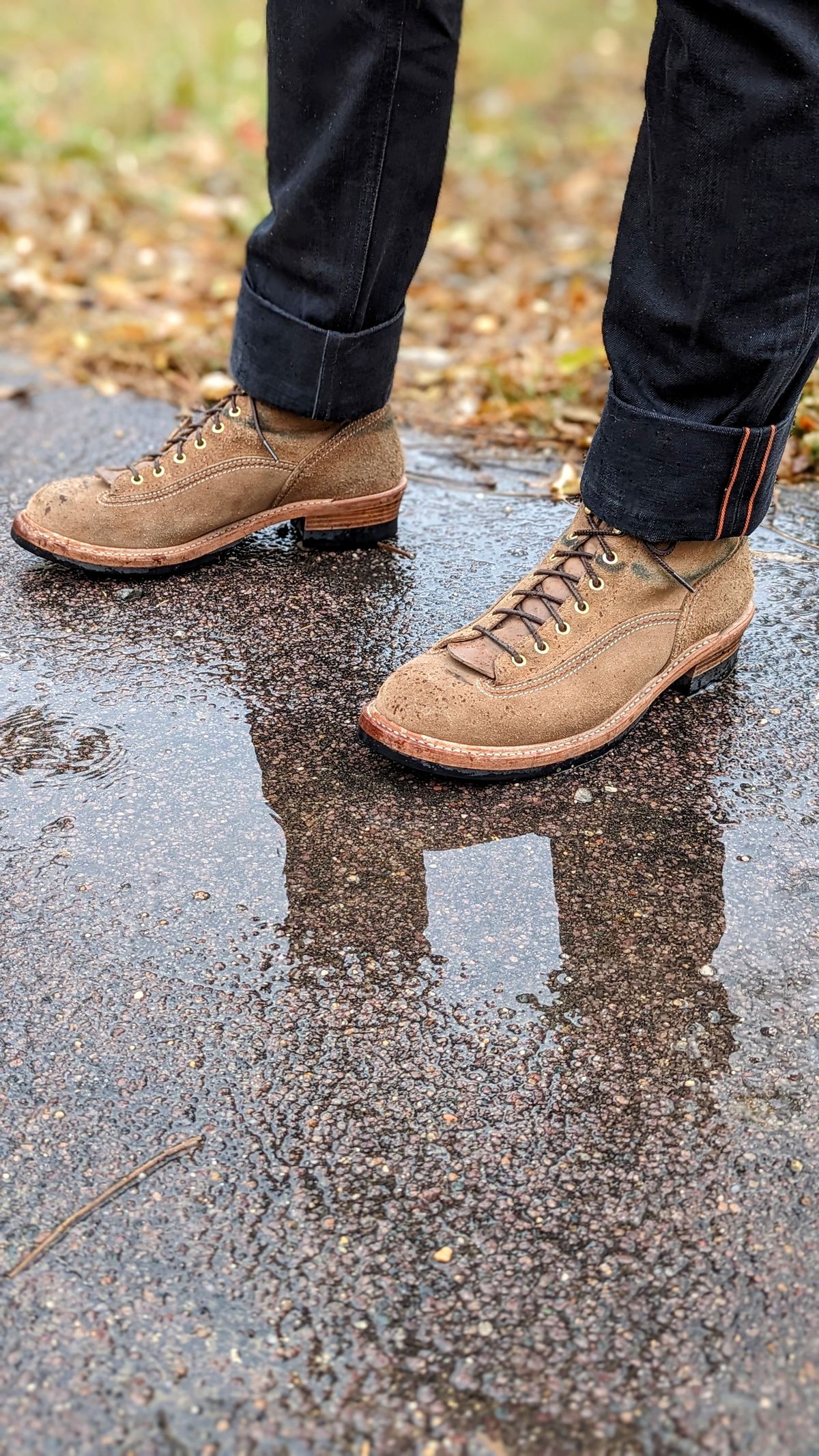 Photo by timelesstough on November 1, 2022 of the John Lofgren Donkey Puncher Boots in Horween Natural Chromexcel Roughout.