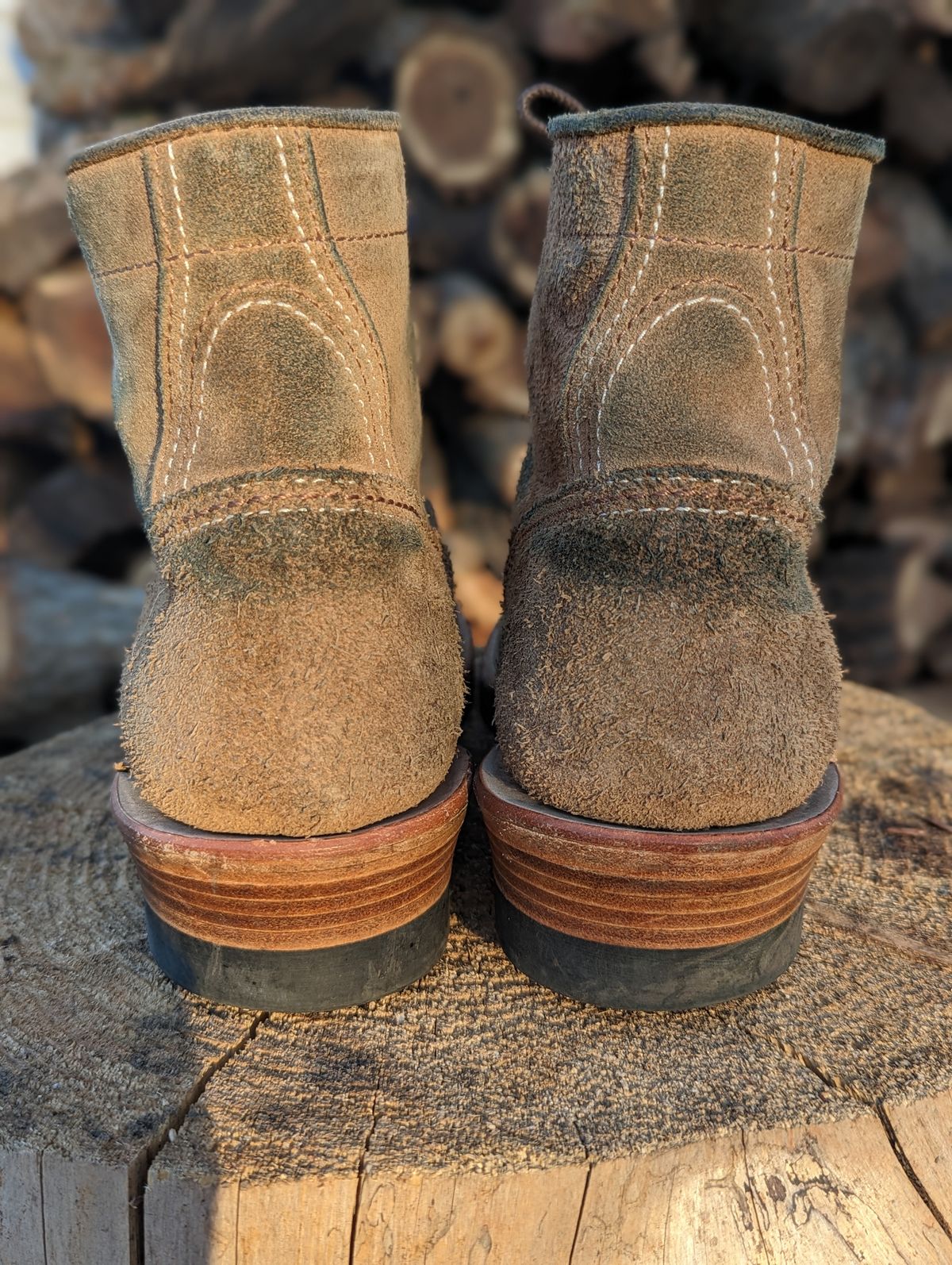 Photo by timelesstough on November 1, 2022 of the John Lofgren Donkey Puncher Boots in Horween Natural Chromexcel Roughout.