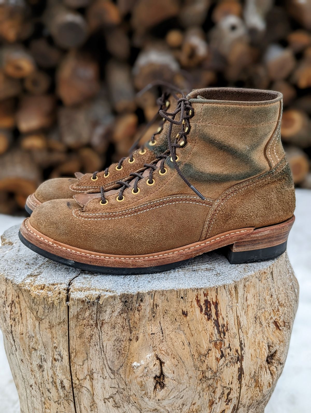 Photo by timelesstough on January 2, 2023 of the John Lofgren Donkey Puncher Boots in Horween Natural Chromexcel Roughout.