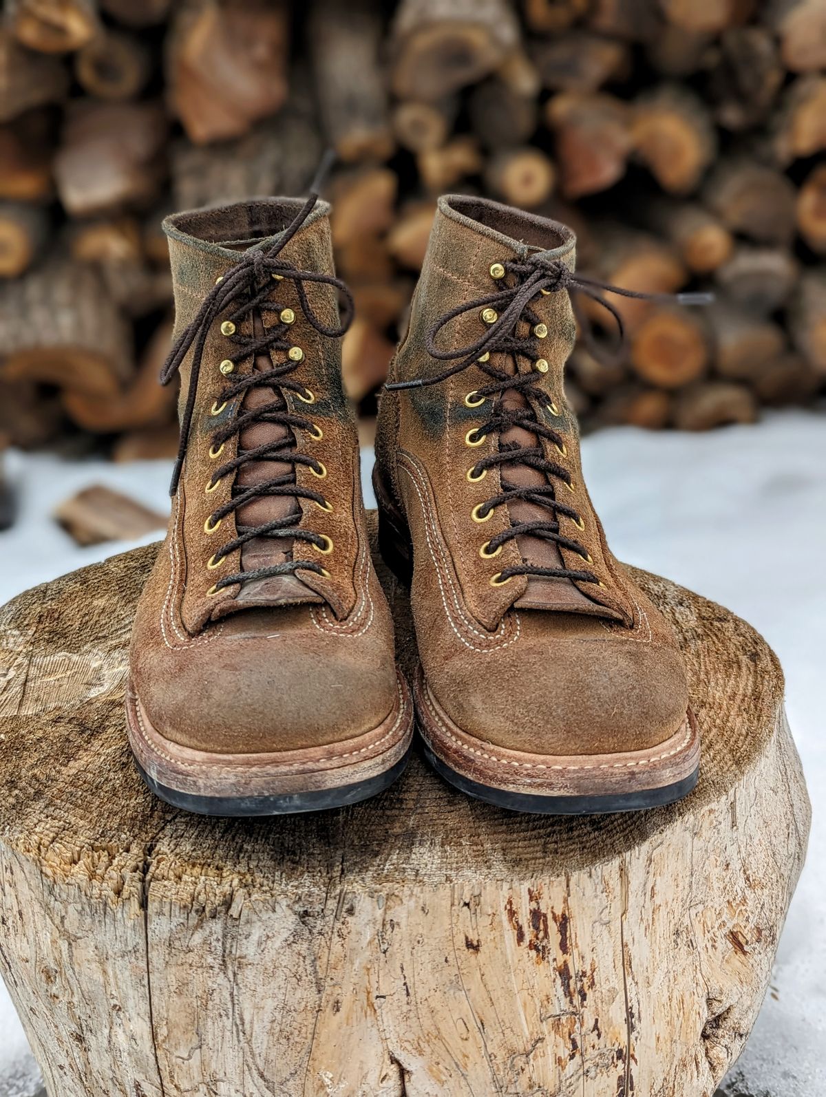 Photo by timelesstough on March 2, 2023 of the John Lofgren Donkey Puncher Boots in Horween Natural Chromexcel Roughout.