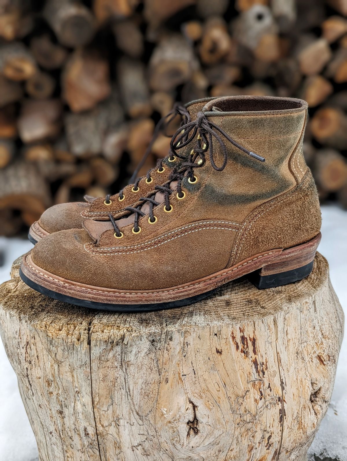 Photo by timelesstough on March 2, 2023 of the John Lofgren Donkey Puncher Boots in Horween Natural Chromexcel Roughout.