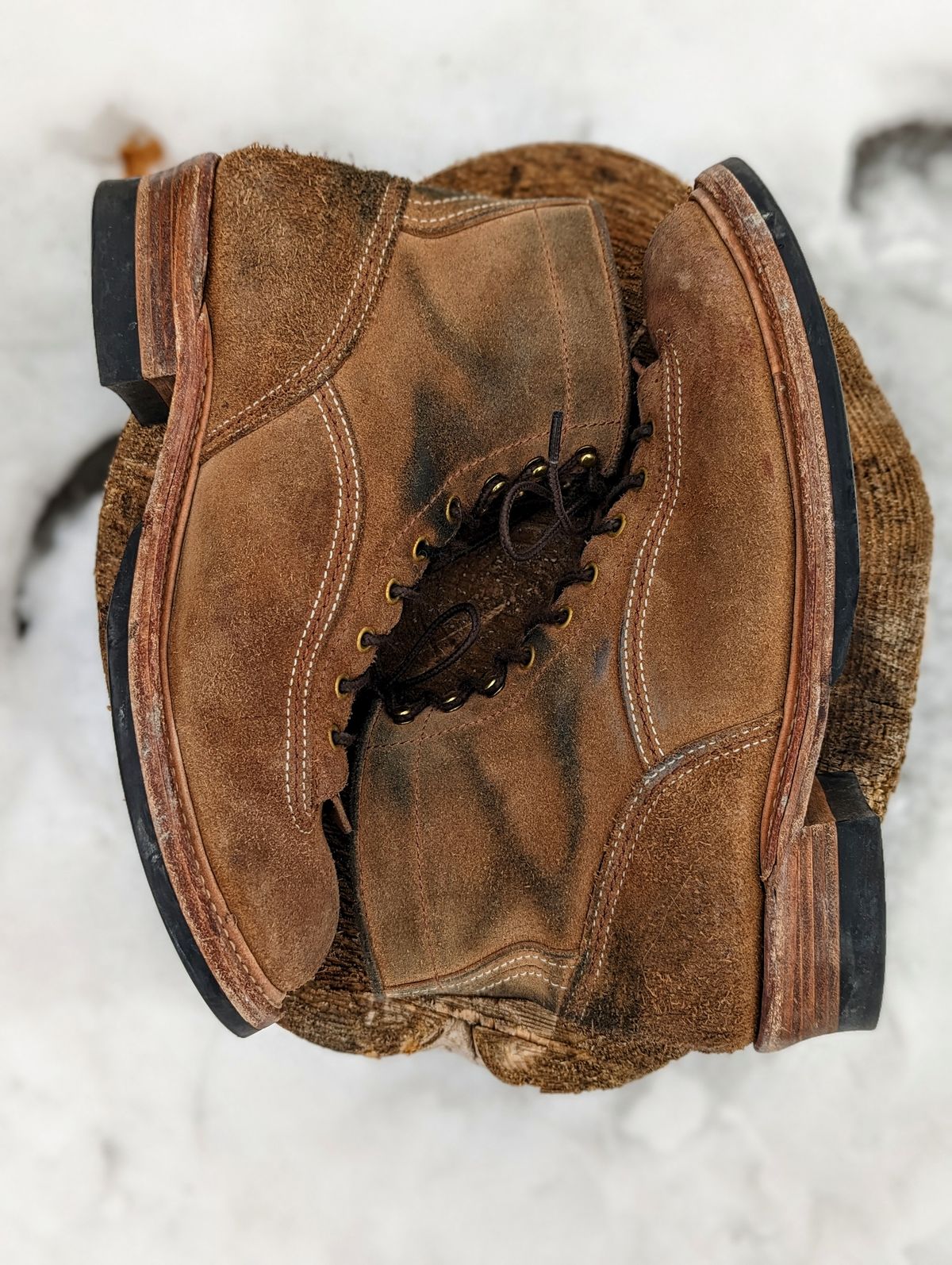 Photo by timelesstough on March 2, 2023 of the John Lofgren Donkey Puncher Boots in Horween Natural Chromexcel Roughout.