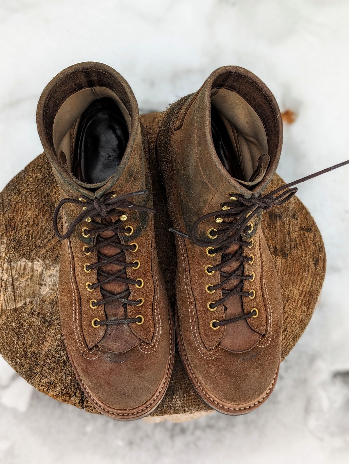 Photo by timelesstough on March 2, 2023 of the John Lofgren Donkey Puncher Boots in Horween Natural Chromexcel Roughout.