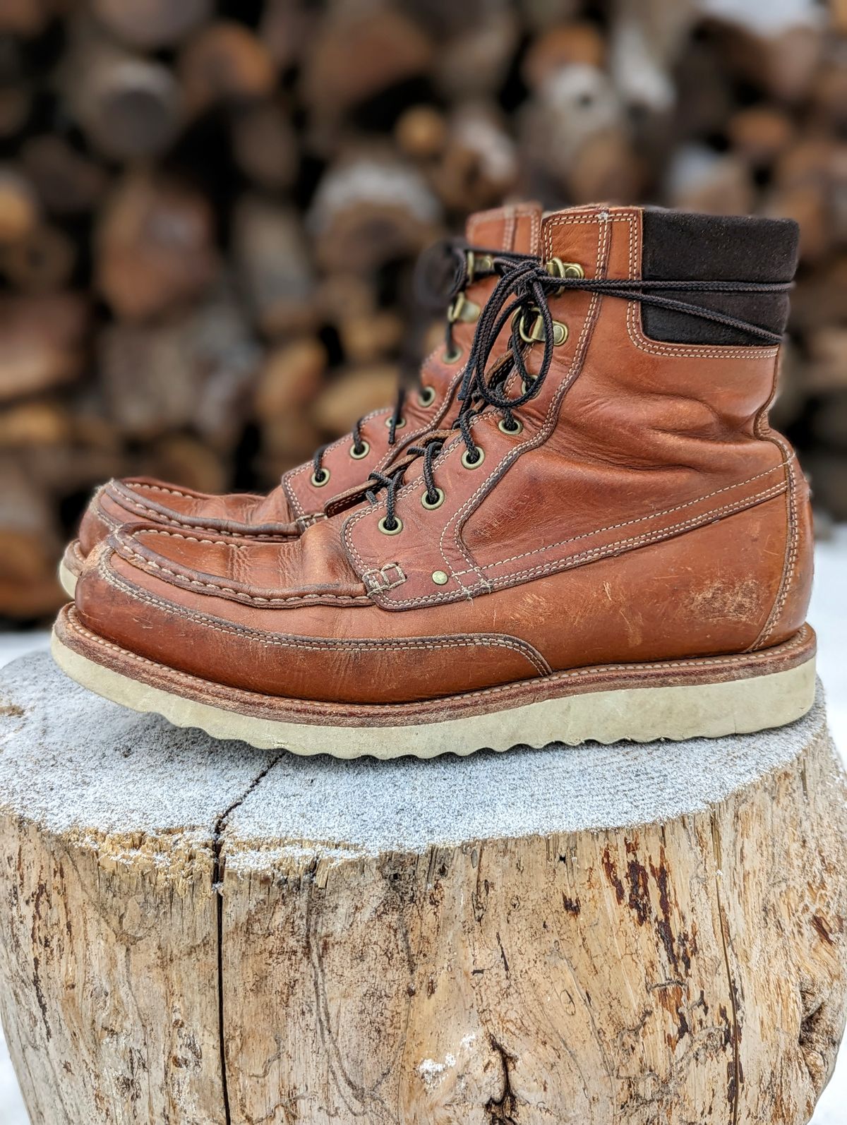 Photo by timelesstough on January 2, 2023 of the Grant Stone Field Boot in Badalassi Carlo Saddle Tan Minerva.