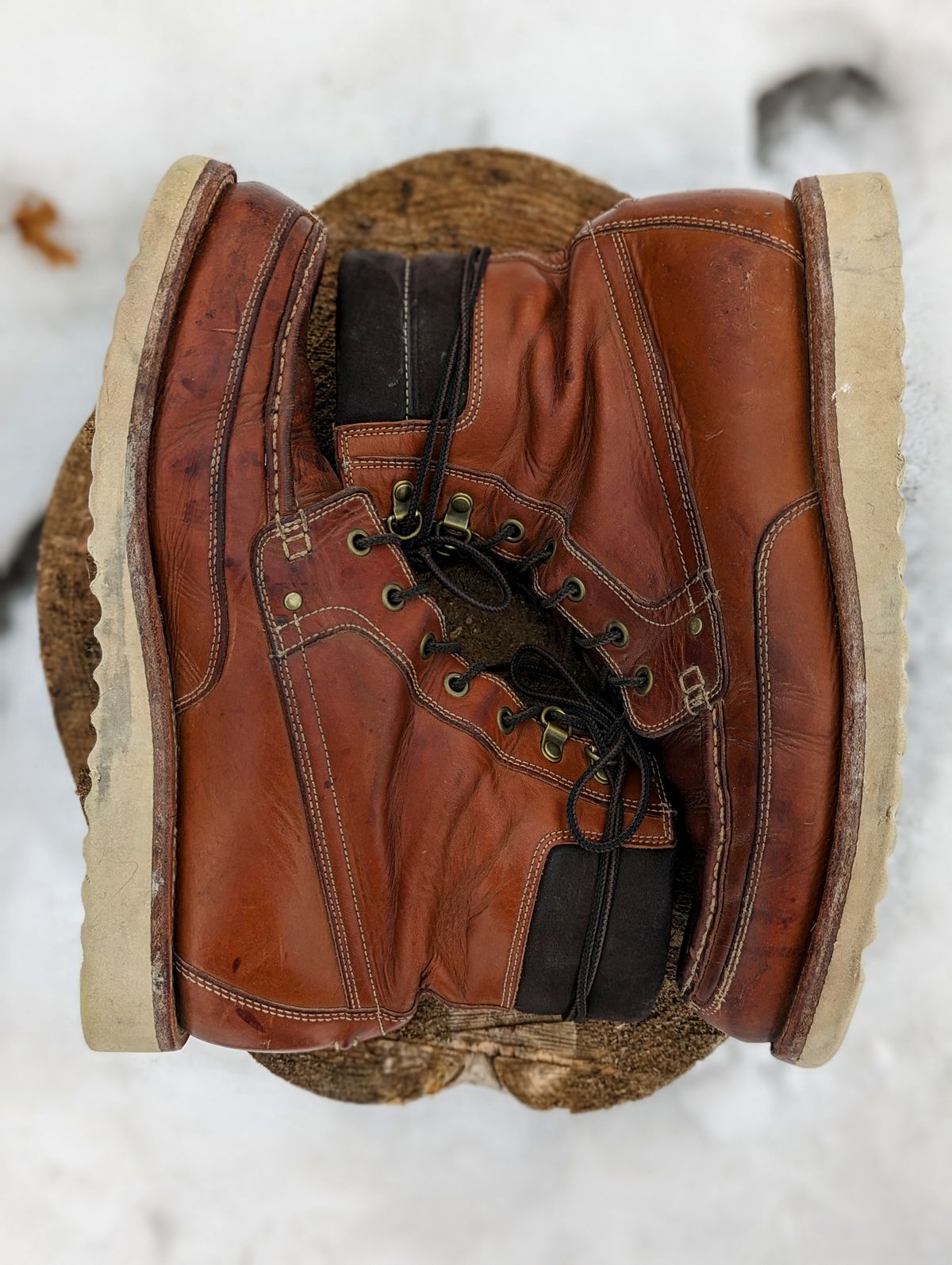 Photo by timelesstough on March 2, 2023 of the Grant Stone Field Boot in Badalassi Carlo Saddle Tan Minerva.