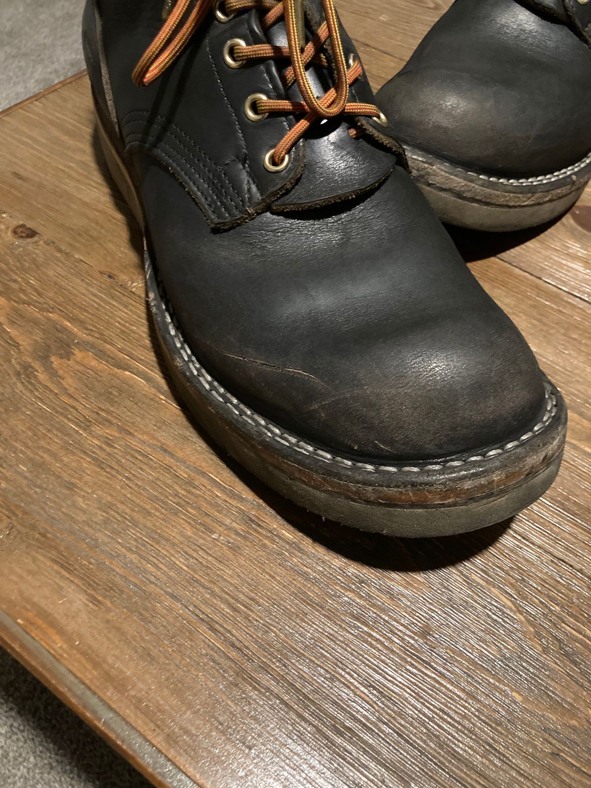 Photo by PostGhost on November 20, 2024 of the Nicks Free Range in Horween Black Chromexcel.