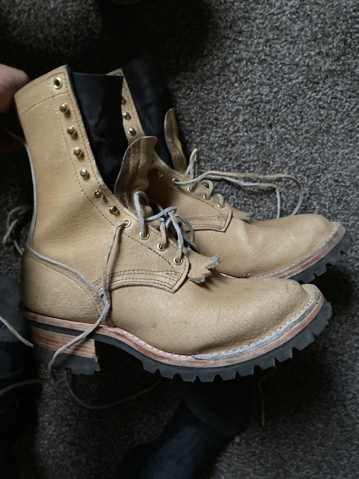 Photo by lmeinzinger on October 22, 2025 of the Self-Made Custom Model in Saddle Tan Boar.