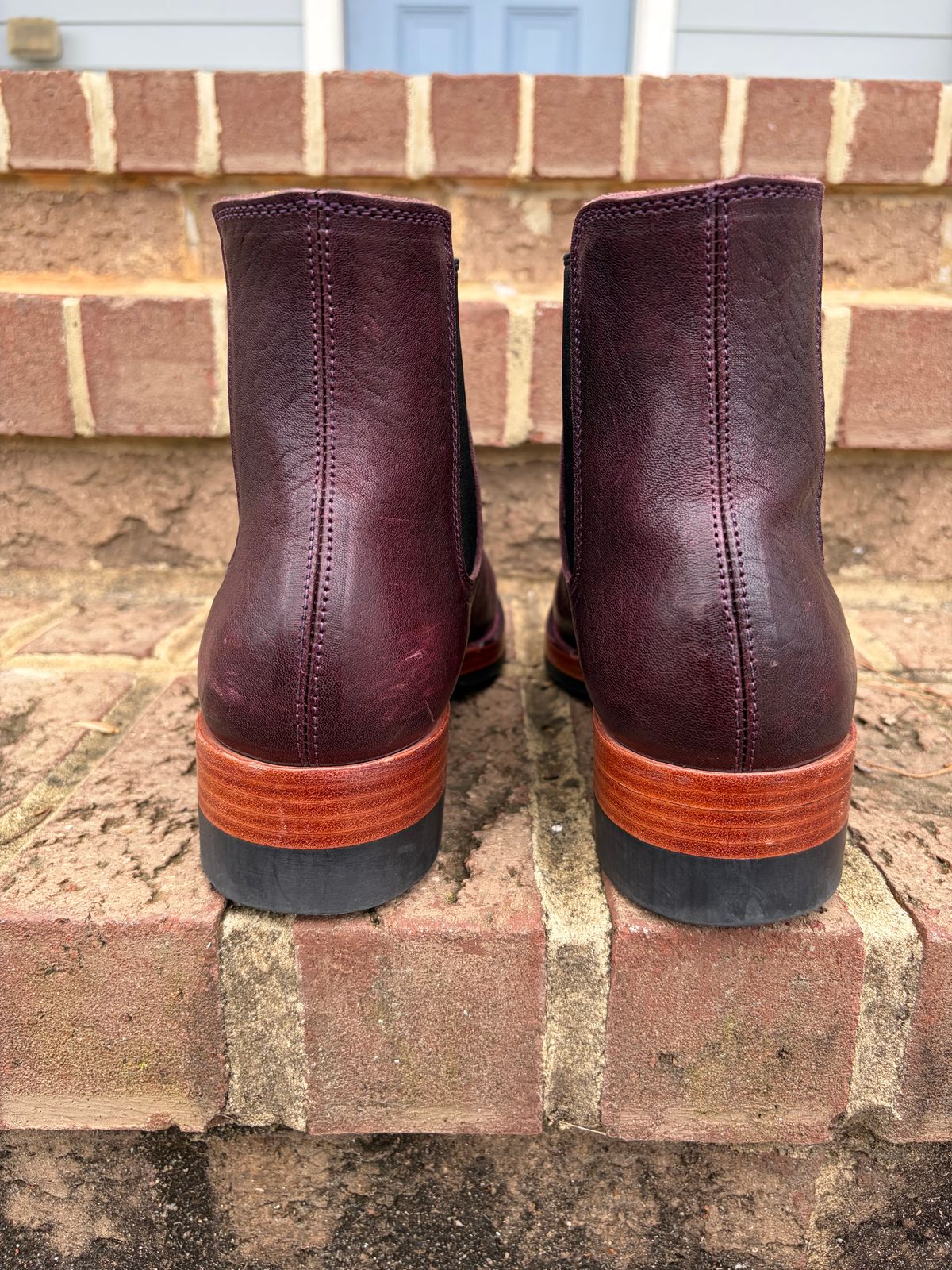 Photo by PinyonPine on January 3, 2026 of the Renav Renav / RTW Chelsea in Horween Aspen DHF Burgundy.