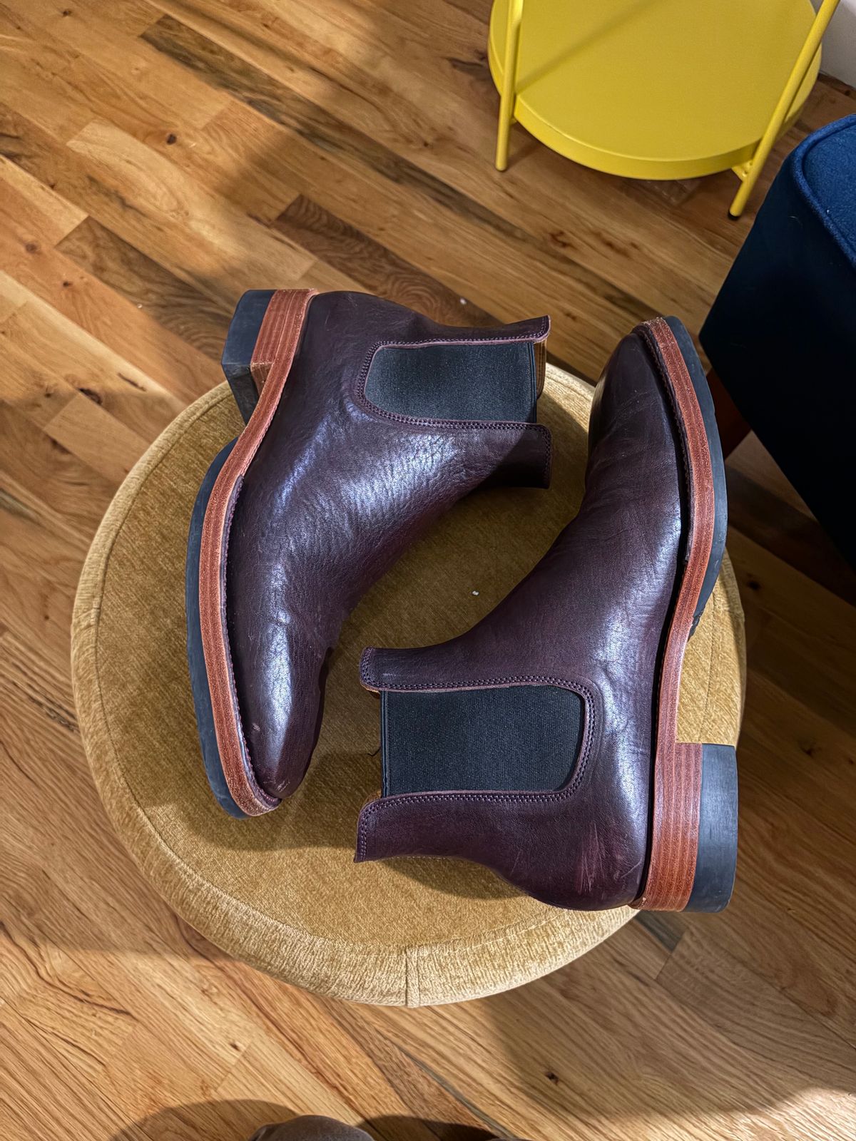 Photo by PinyonPine on March 6, 2026 of the Renav Renav / RTW Chelsea in Horween Aspen DHF Burgundy.