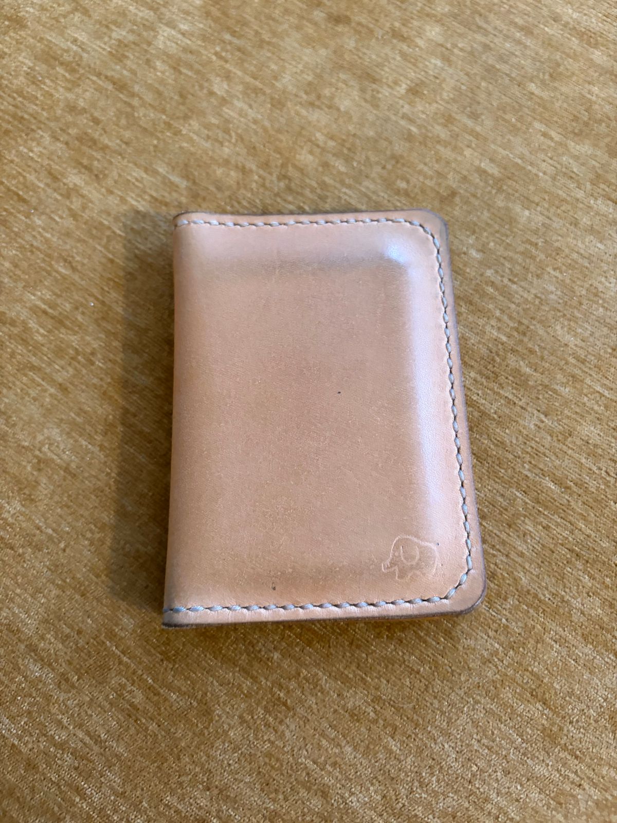Photo by PinyonPine on December 5, 2025 of the Oldwalrus Two Slot Bifold Wallet in Horween Double Glazed Natural Latigo.