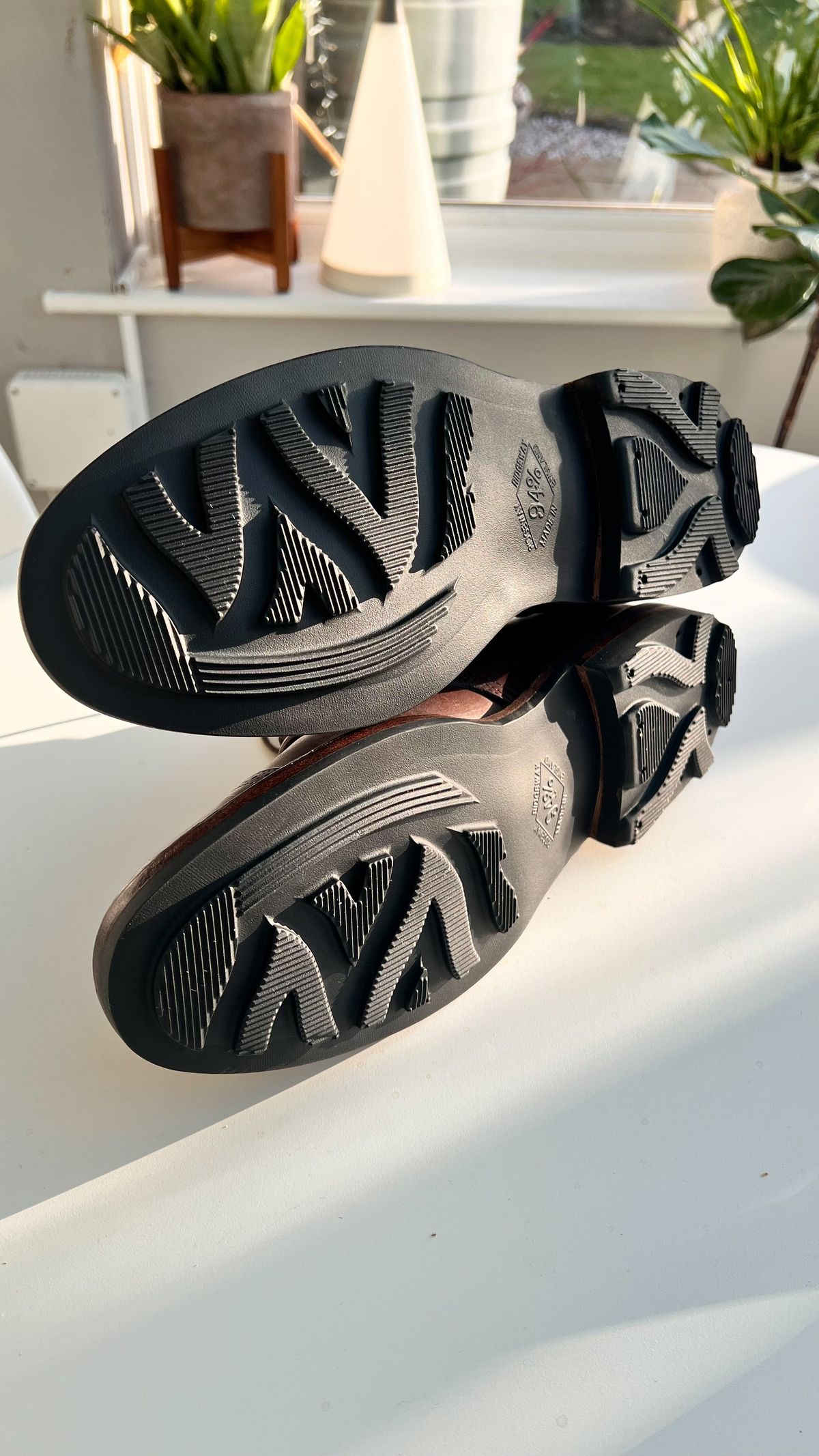 Photo by katsudon on January 14, 2026 of the Viberg Service Boot in Horween Natural Chromexcel.