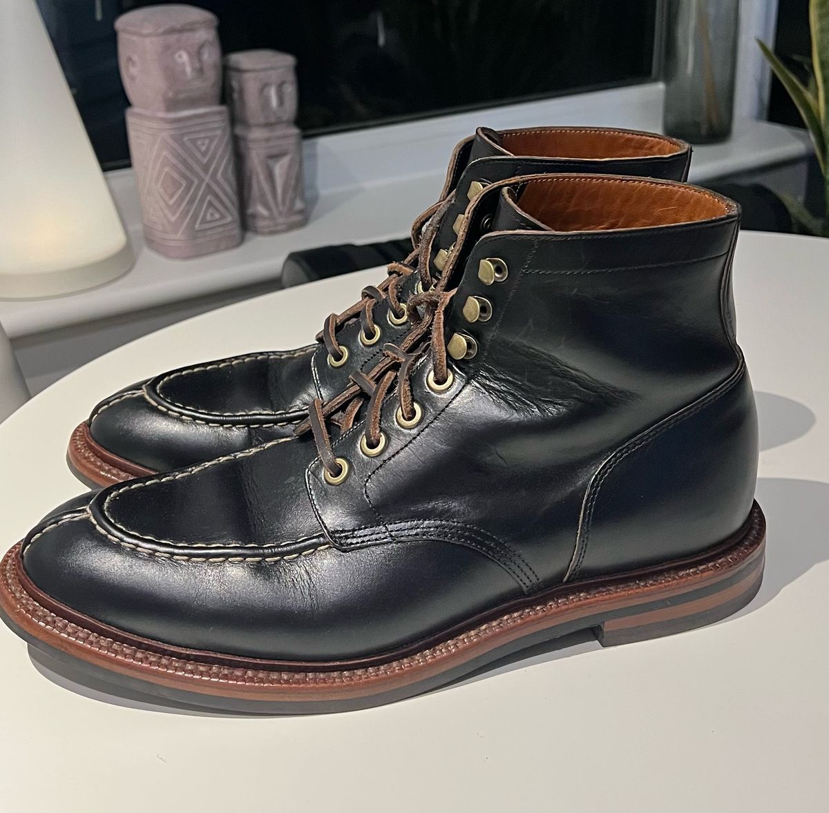 Photo by katsudon on April 24, 2026 of the Grant Stone Ottawa Boot in Horween Black Chromexcel.