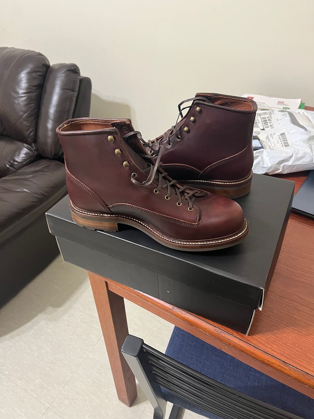 Photo by HeatShield on January 7, 2025 of the Caswell Boot Company Carver 2 in Chestnut Oiled Latigo.