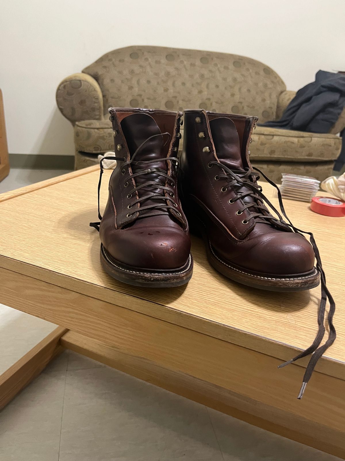 Photo by HeatShield on February 7, 2025 of the Caswell Boot Company Carver 2 in Chestnut Oiled Latigo.