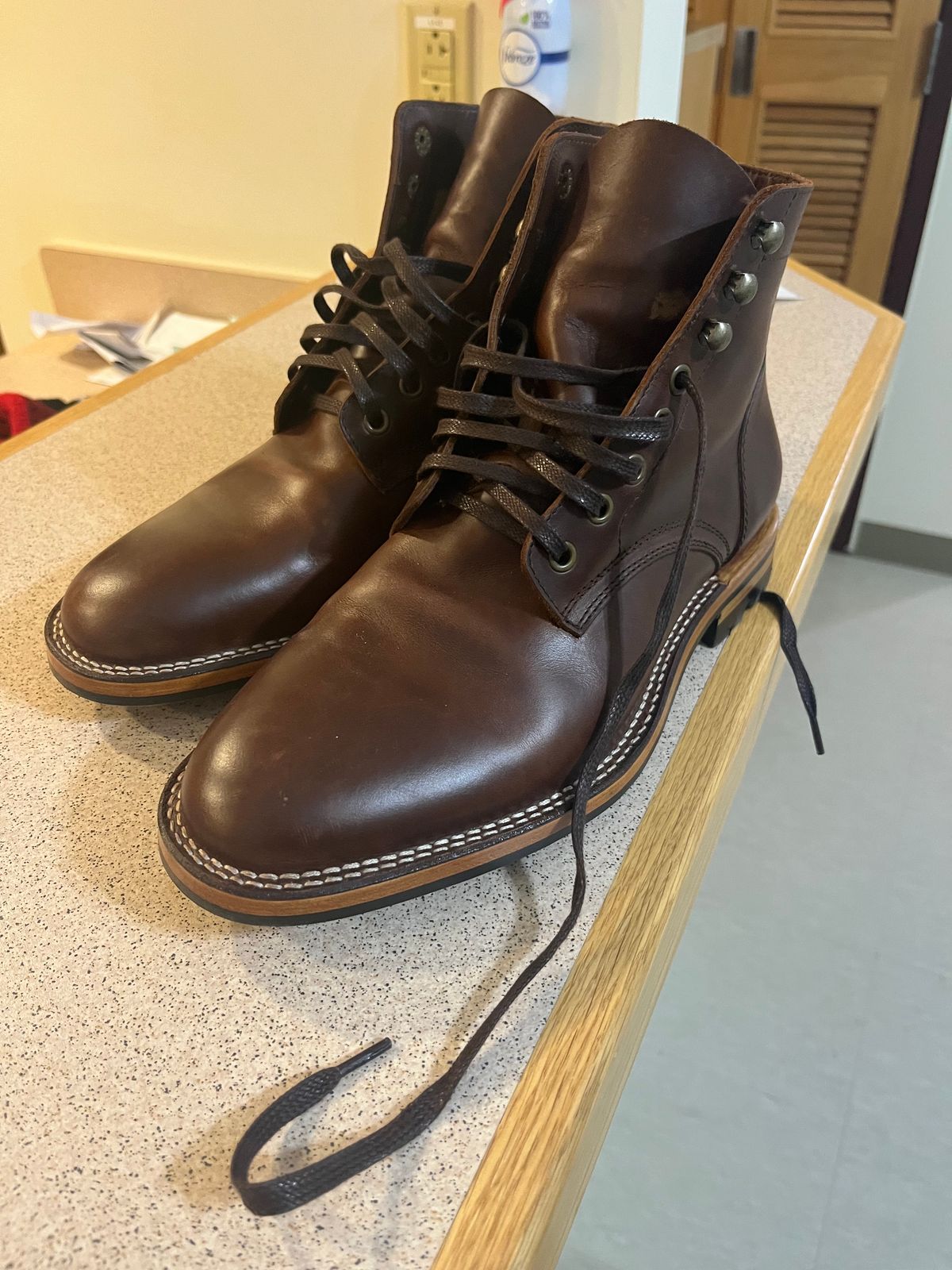 Photo by HeatShield on December 19, 2024 of the Parkhurst The Allen in Chestnut Veg Tan.