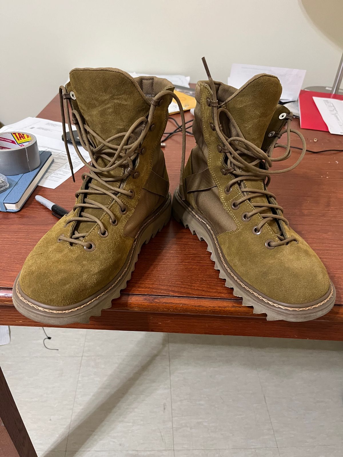 Photo by HeatShield on March 5, 2025 of the Bumu Lace To Toe in Coyote Suede.