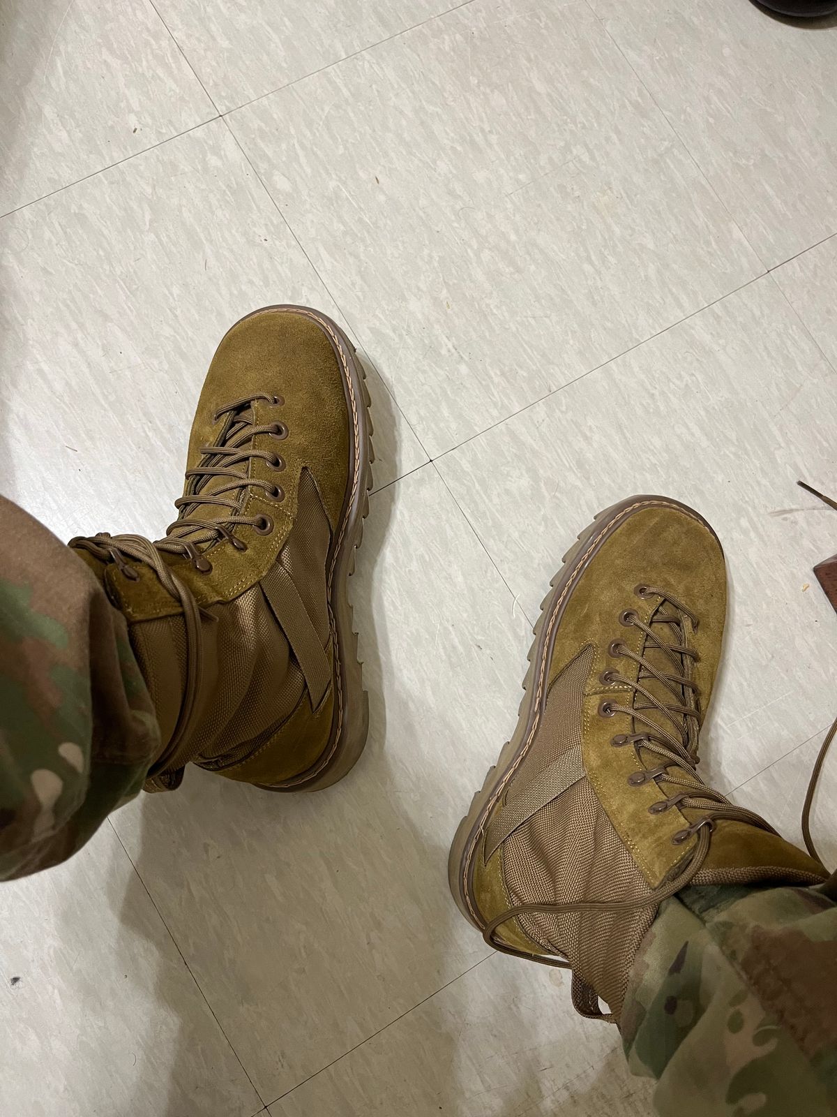 Photo by HeatShield on March 5, 2025 of the Bumu Lace To Toe in Coyote Suede.