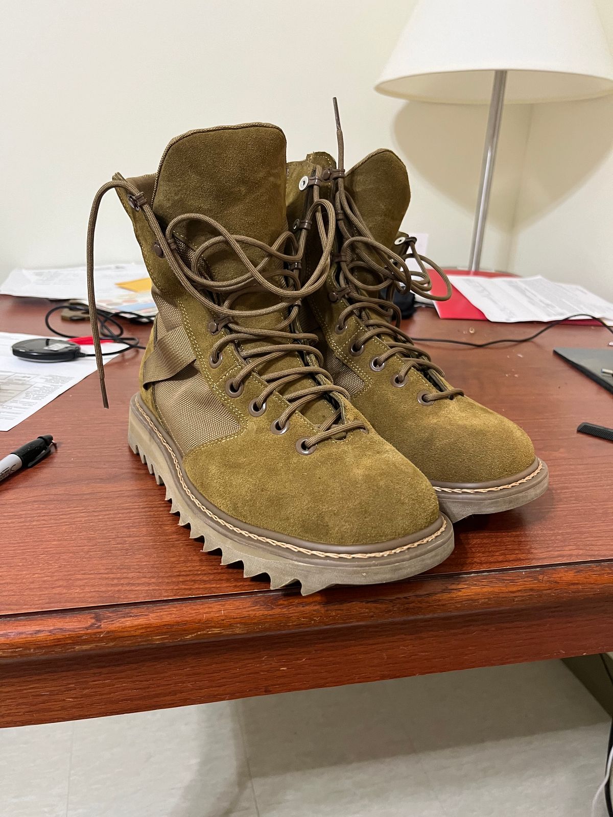 Photo by HeatShield on March 5, 2025 of the Bumu Lace To Toe in Coyote Suede.