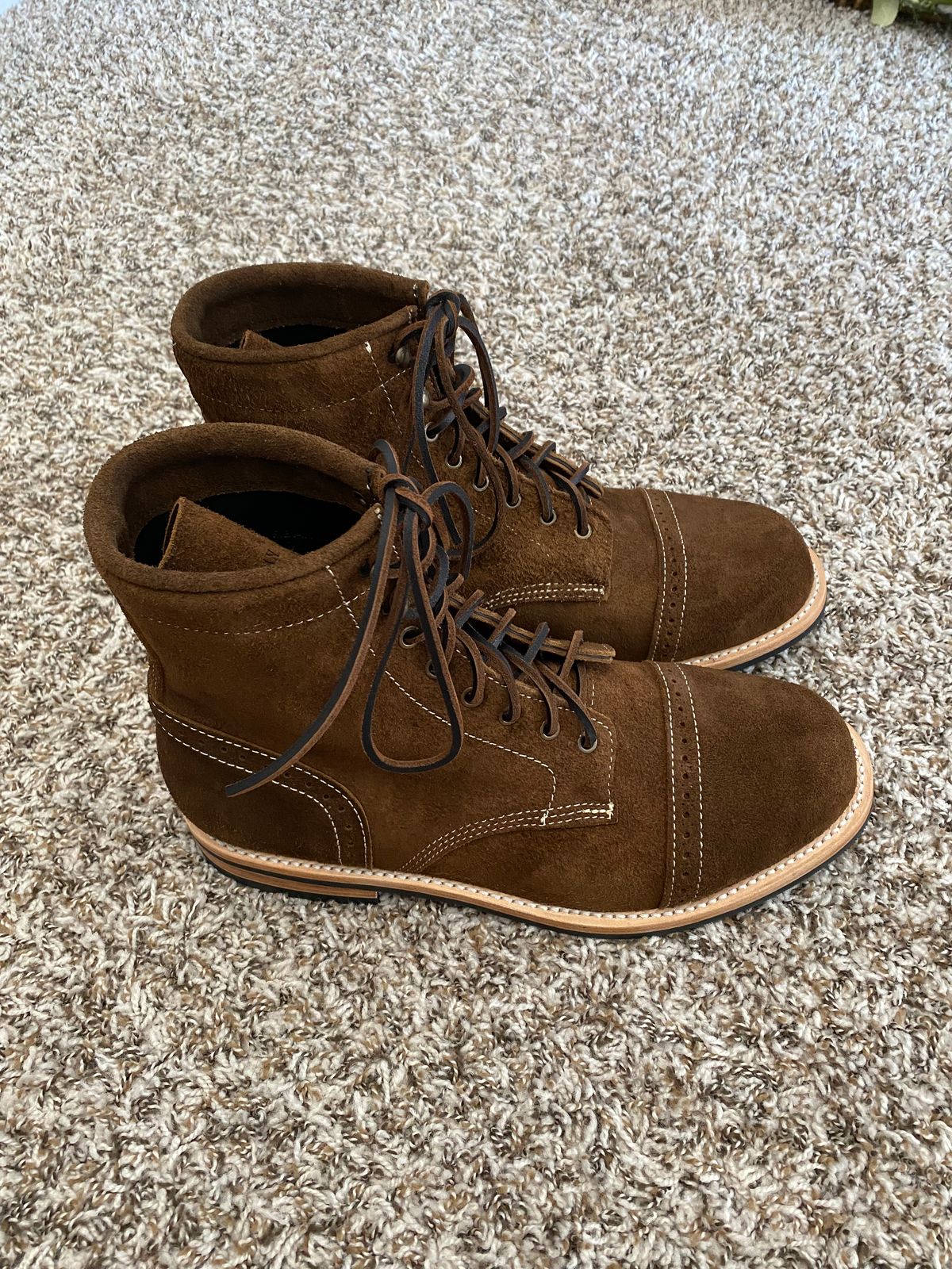 Photo by Andreas_V on June 29, 2025 of the Urban Wolf Club AXEMAN in Bronze - Crazy Horse Premium Leather.