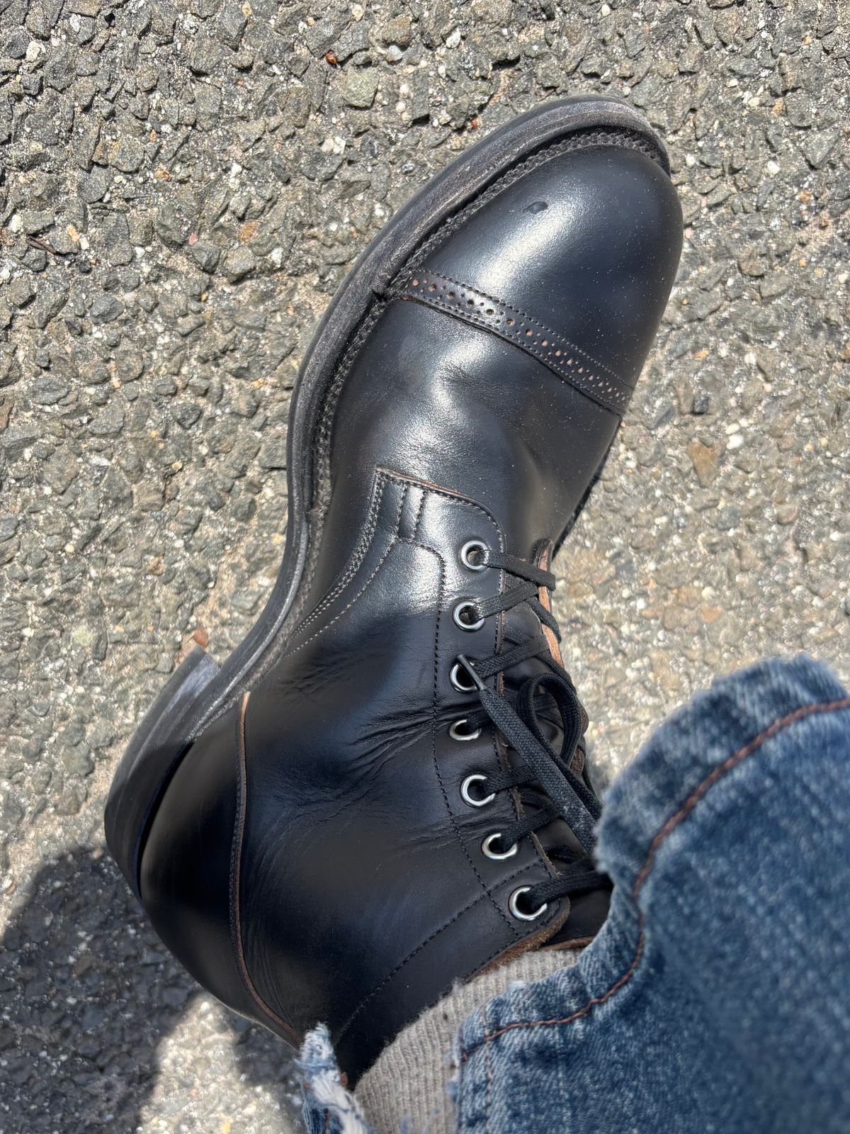 Photo by Opello on April 12, 2026 of the Viberg Service Boot BCT in Horween Black Teacore Chromexcel.